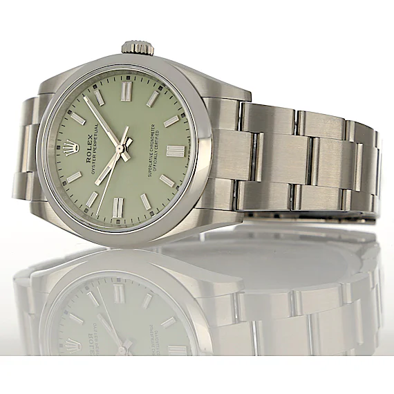 Rolex Oyster Perpetual 126000 Rolex Oyster Perpetual 126000