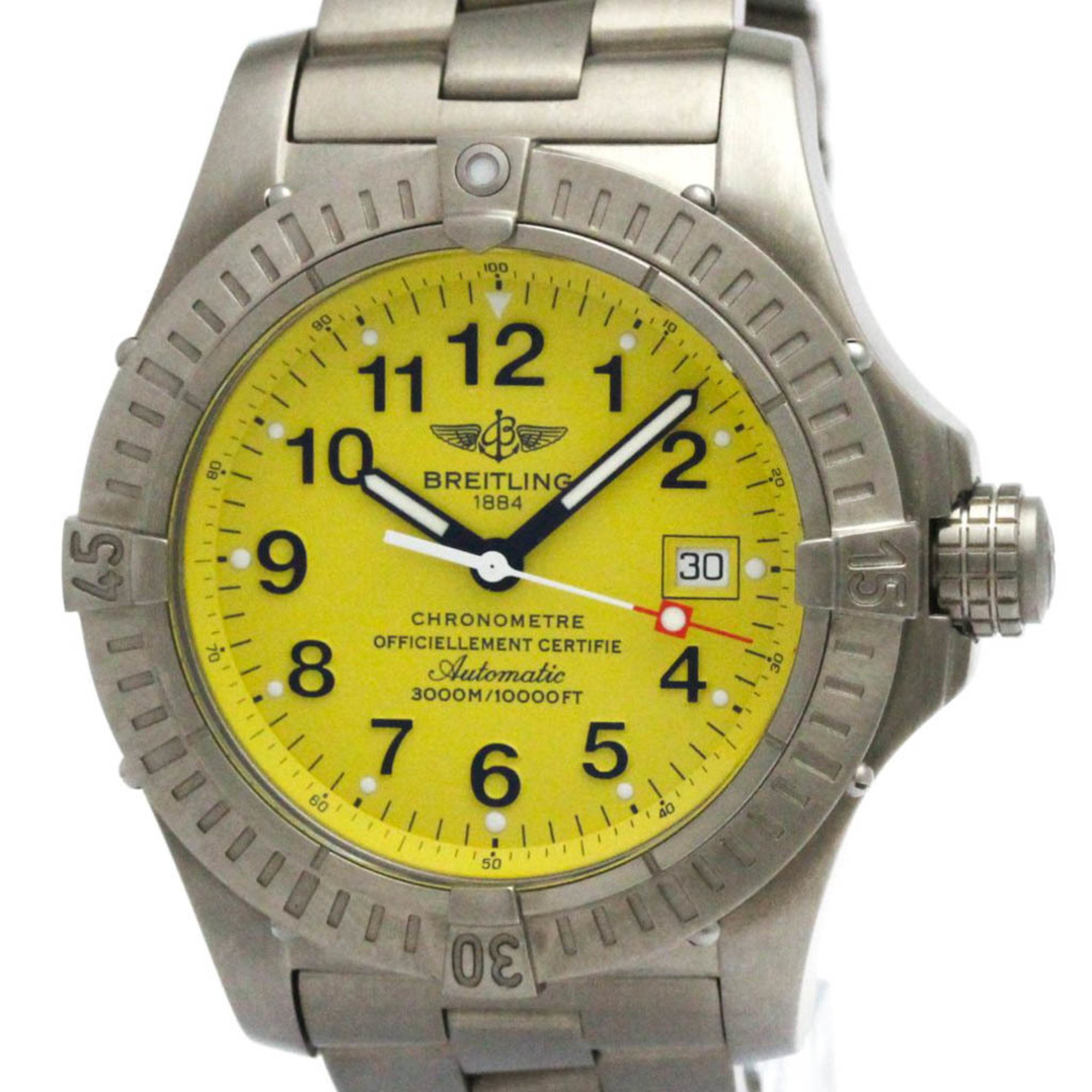 Breitling Avenger E17370