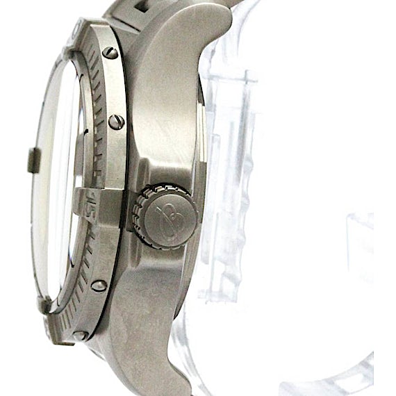 Breitling Avenger E17370 Breitling Avenger E17370