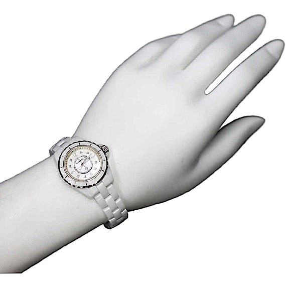 Chanel J12 H2570 Chanel J12 H2570