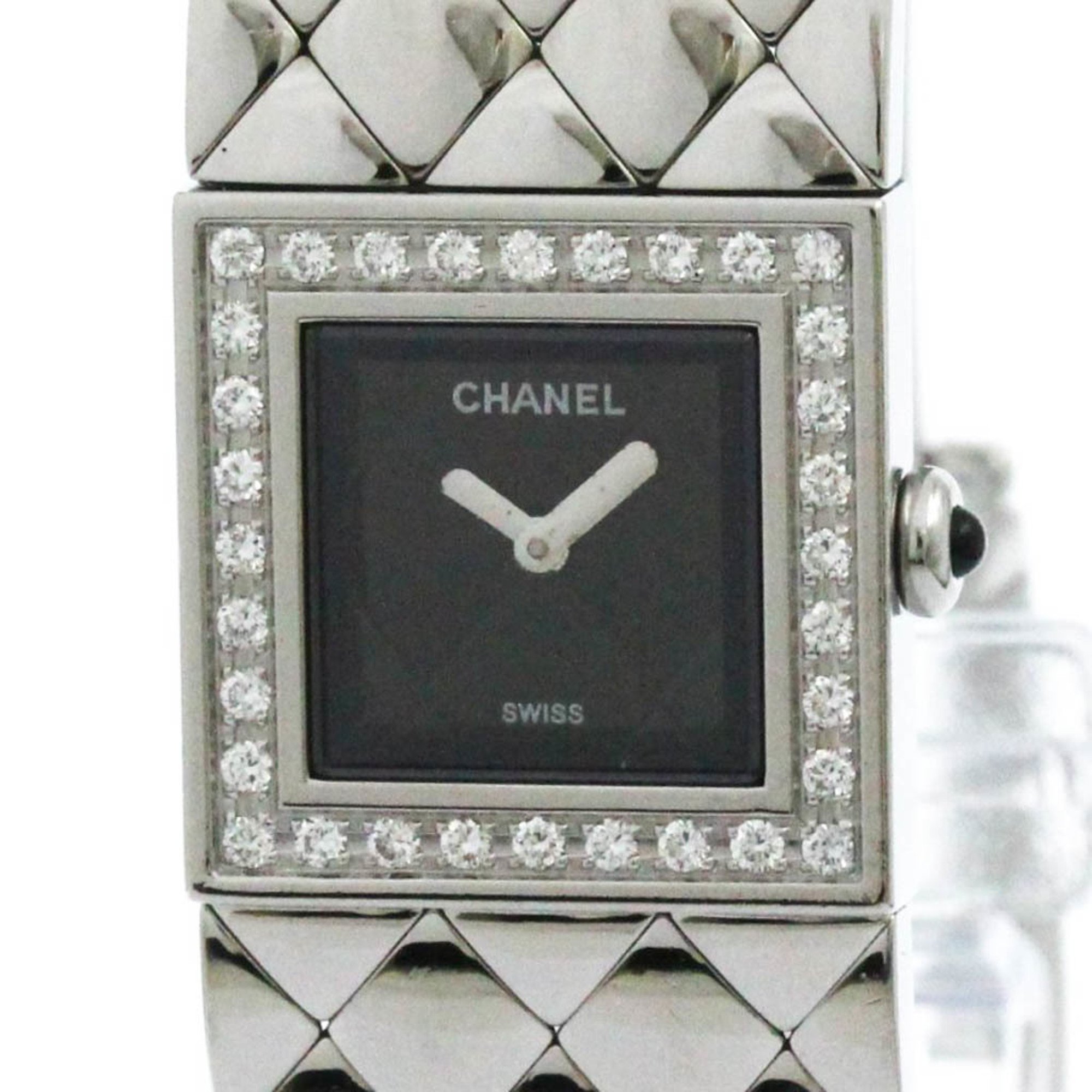 Chanel Matelasse H0489