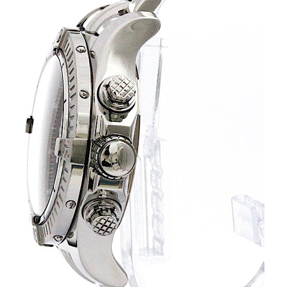 Breitling Avenger A13370 Breitling Avenger A13370