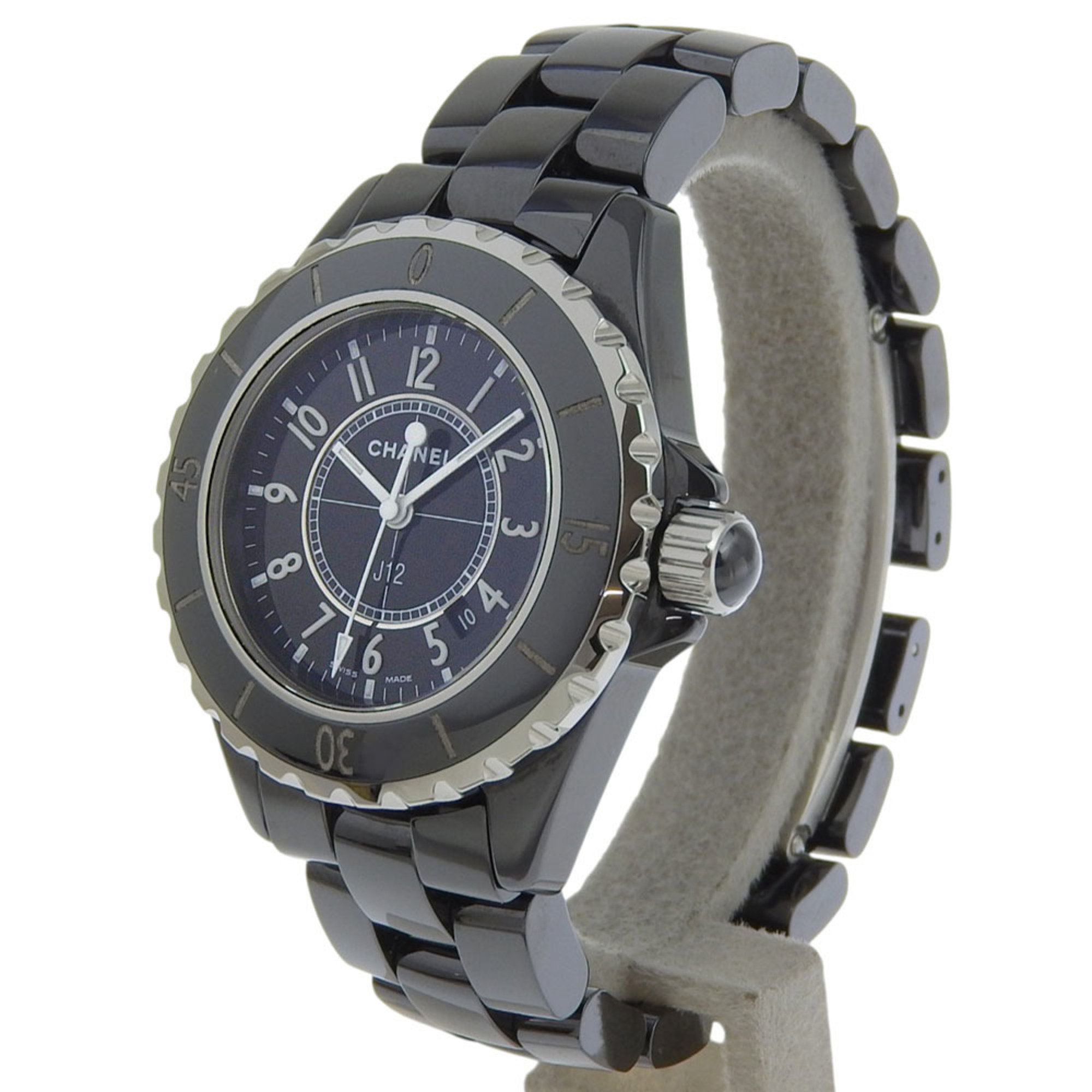 Chanel J12 H0682