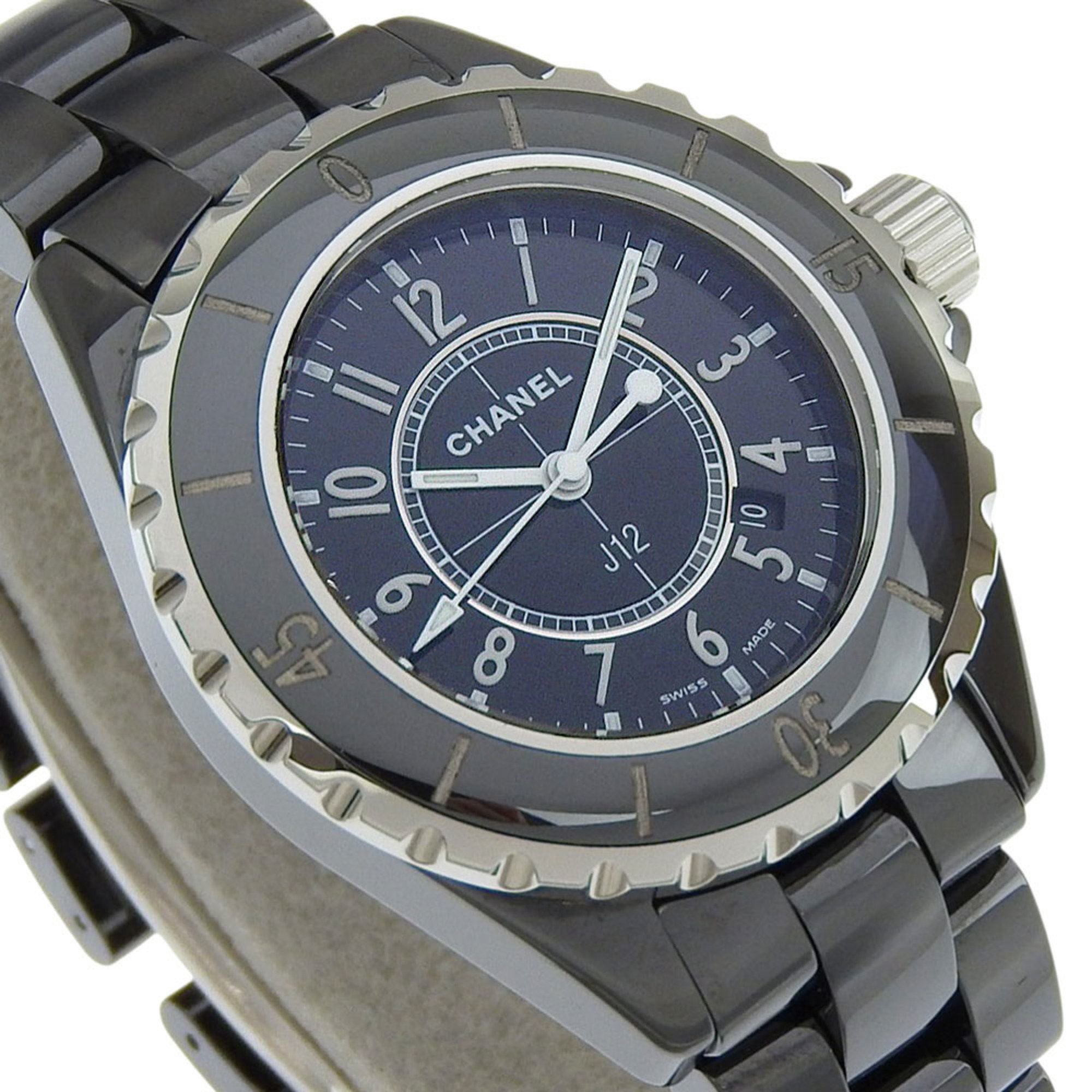Chanel J12 H0682