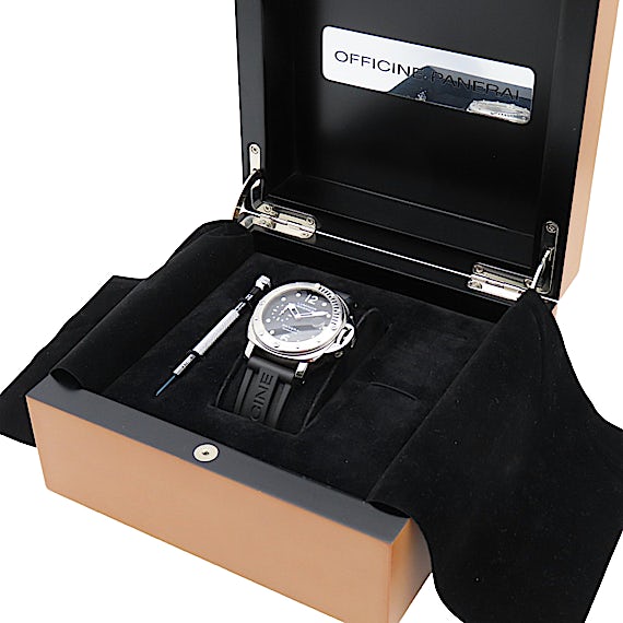 Panerai Luminor Luminor Submersible Panerai Luminor Luminor Submersible