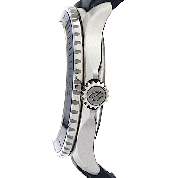 Breitling Superocean A17375 Breitling Superocean A17375