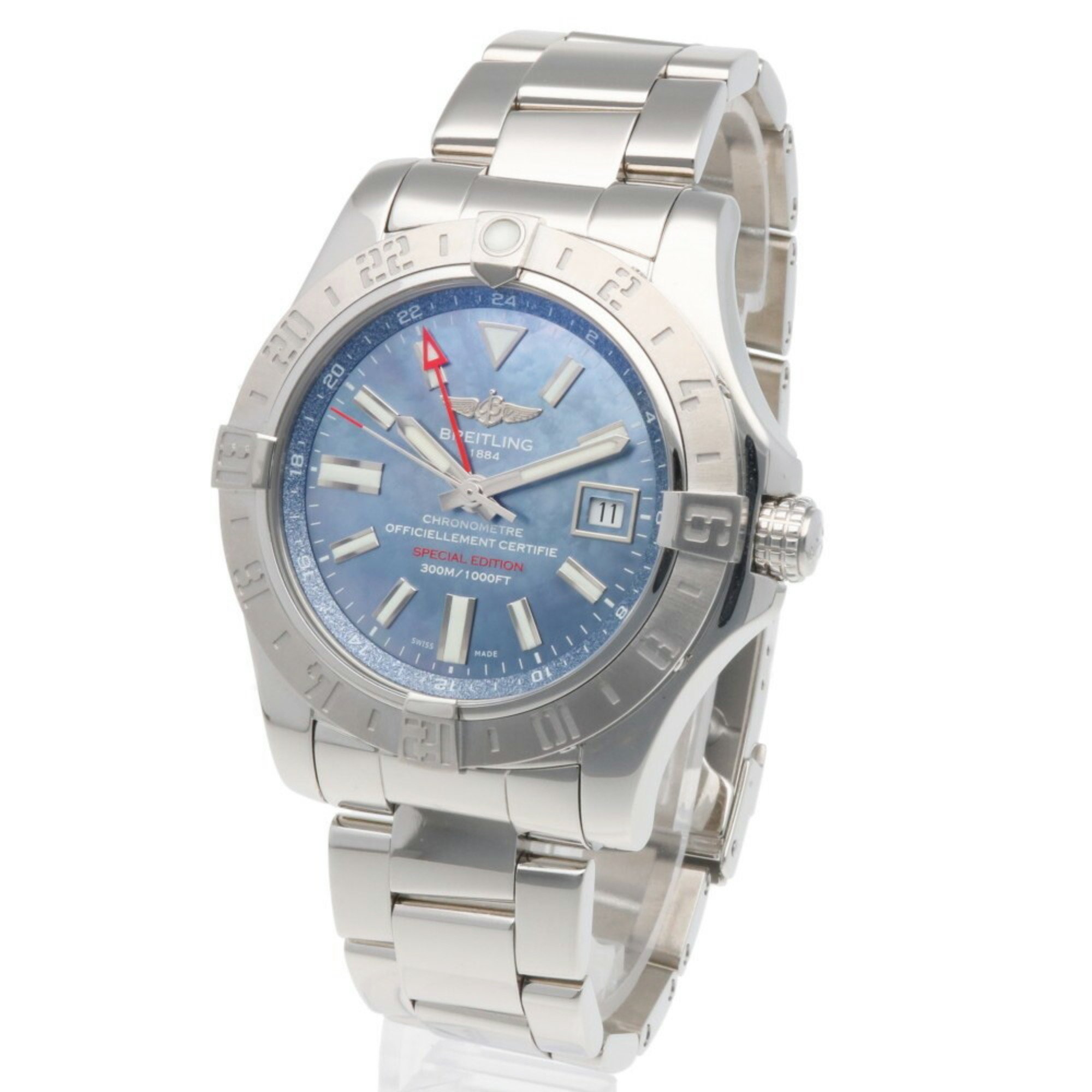 Breitling Avenger A32390