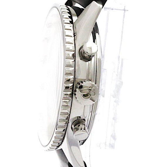 Breitling Navitimer A13322 Breitling Navitimer A13322