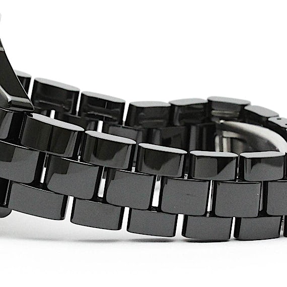 Chanel J12 H0682 Chanel J12 H0682