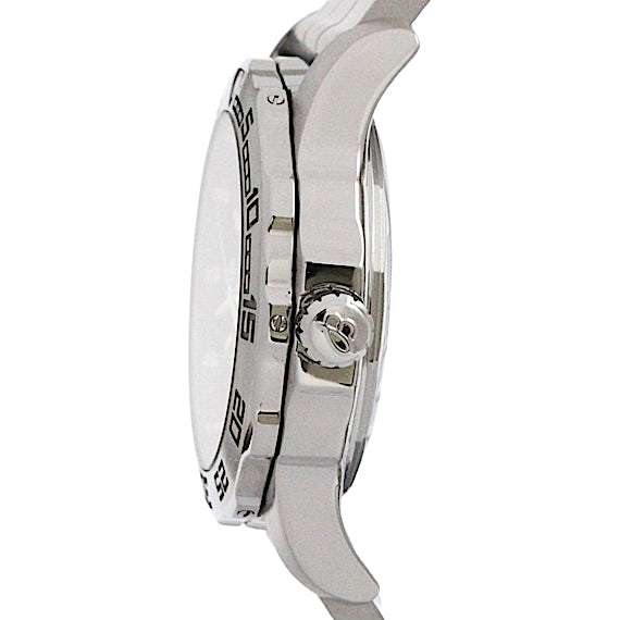 Breitling Colt A74387 Breitling Colt A74387