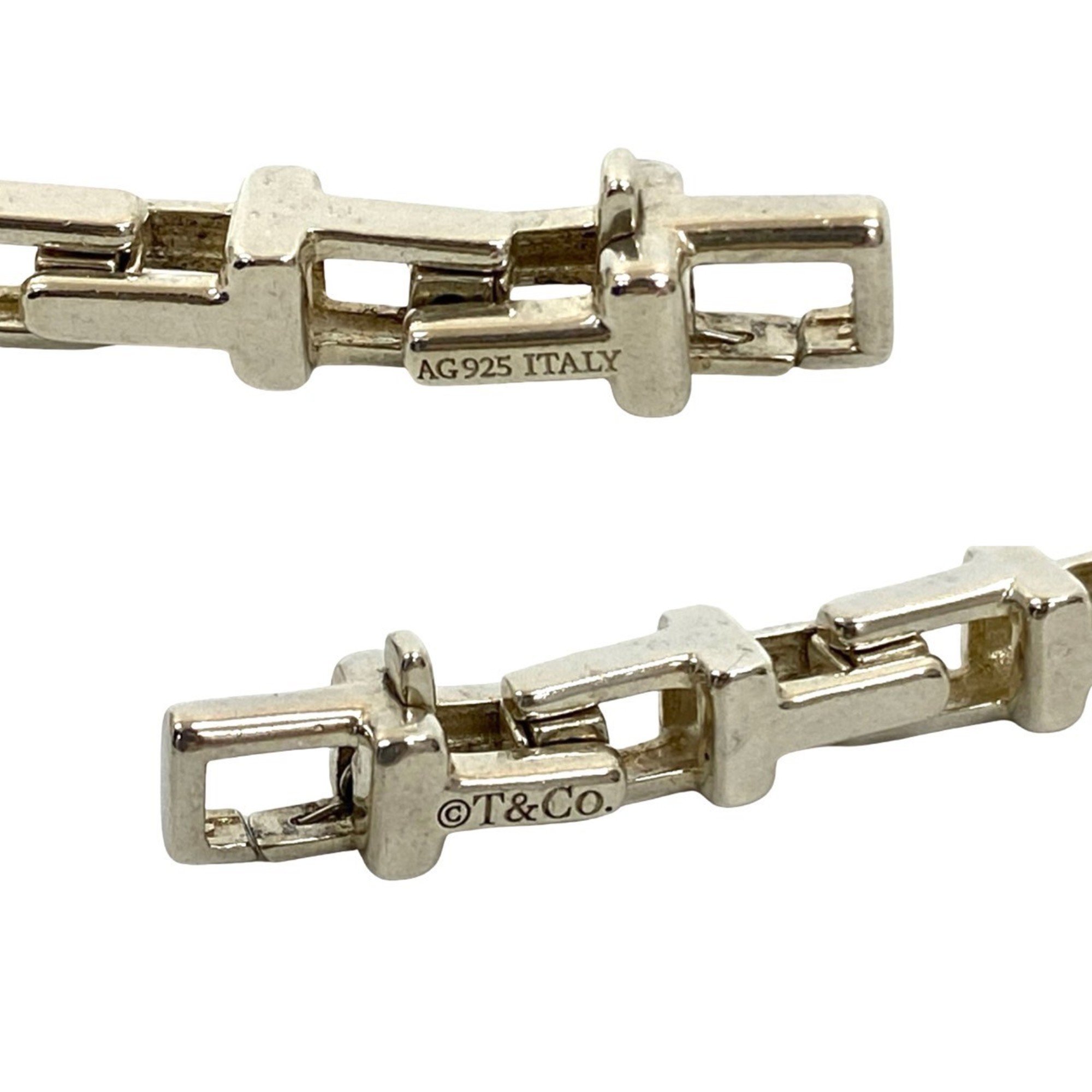 Tiffany Tiffany T Narrow Bracelet RN0000162