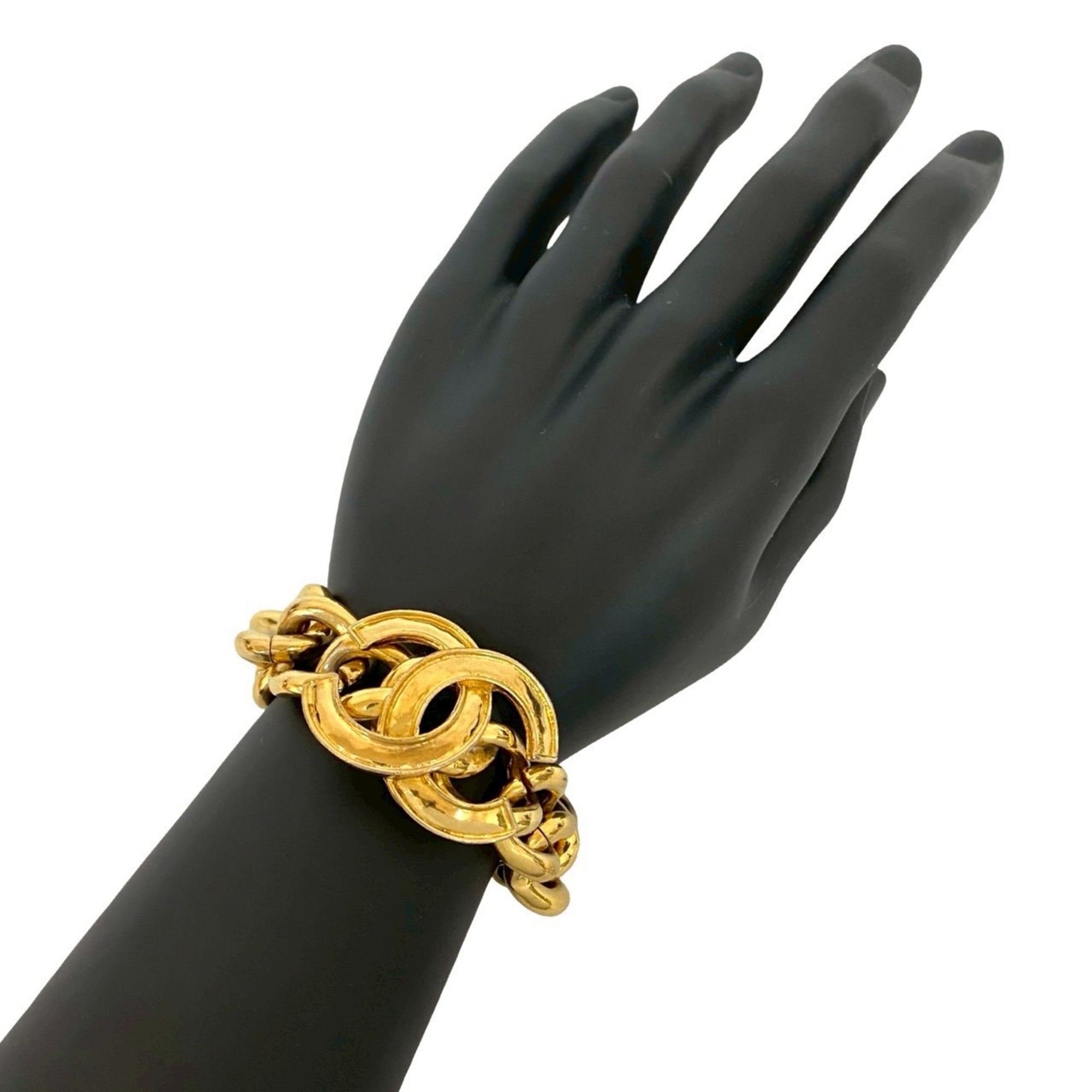 Chanel Vintage Coco Mark Chain Bracelet Bangle RN0000231