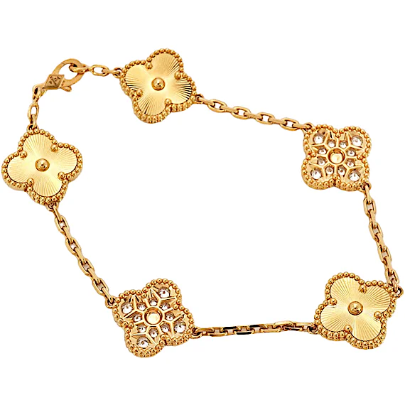 Van Cleef & Arpels Alhambra Guilloched Bracelet RN0000454 Van Cleef & Arpels Alhambra Guilloched Bracelet RN0000454