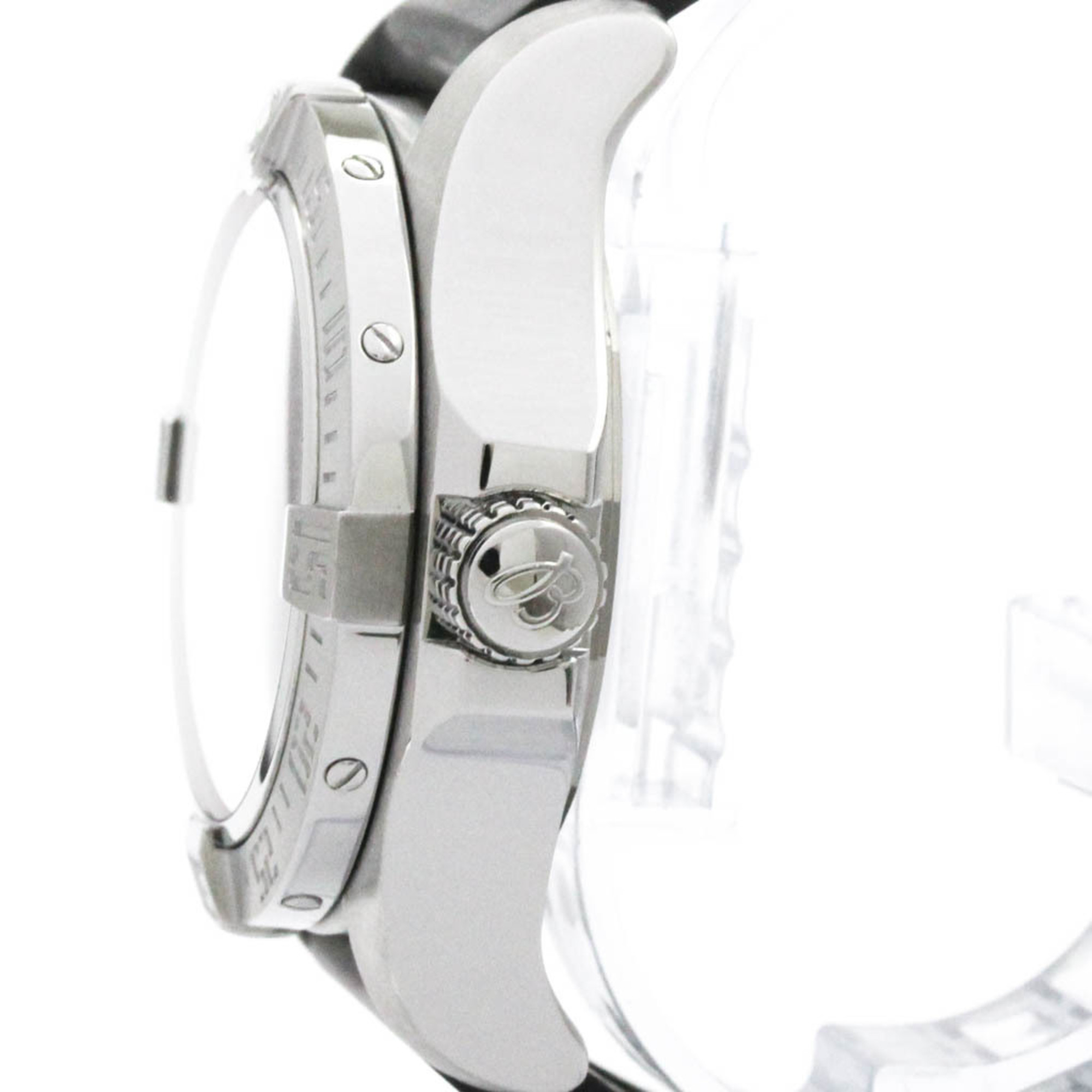 Breitling Avenger A17331