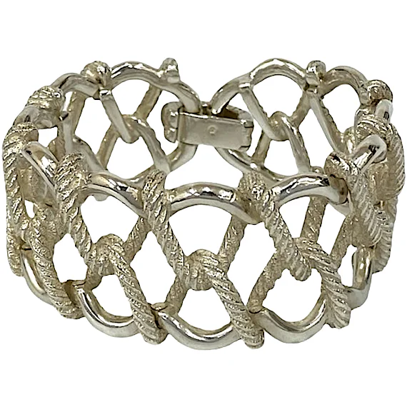Hermès Vintage Twist Rope Bracelet RN0000660 Hermès Vintage Twist Rope Bracelet RN0000660