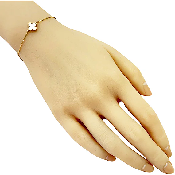 Van Cleef & Arpels Sweet Alhambra Bracelet RN0000775 Van Cleef & Arpels Sweet Alhambra Bracelet RN0000775