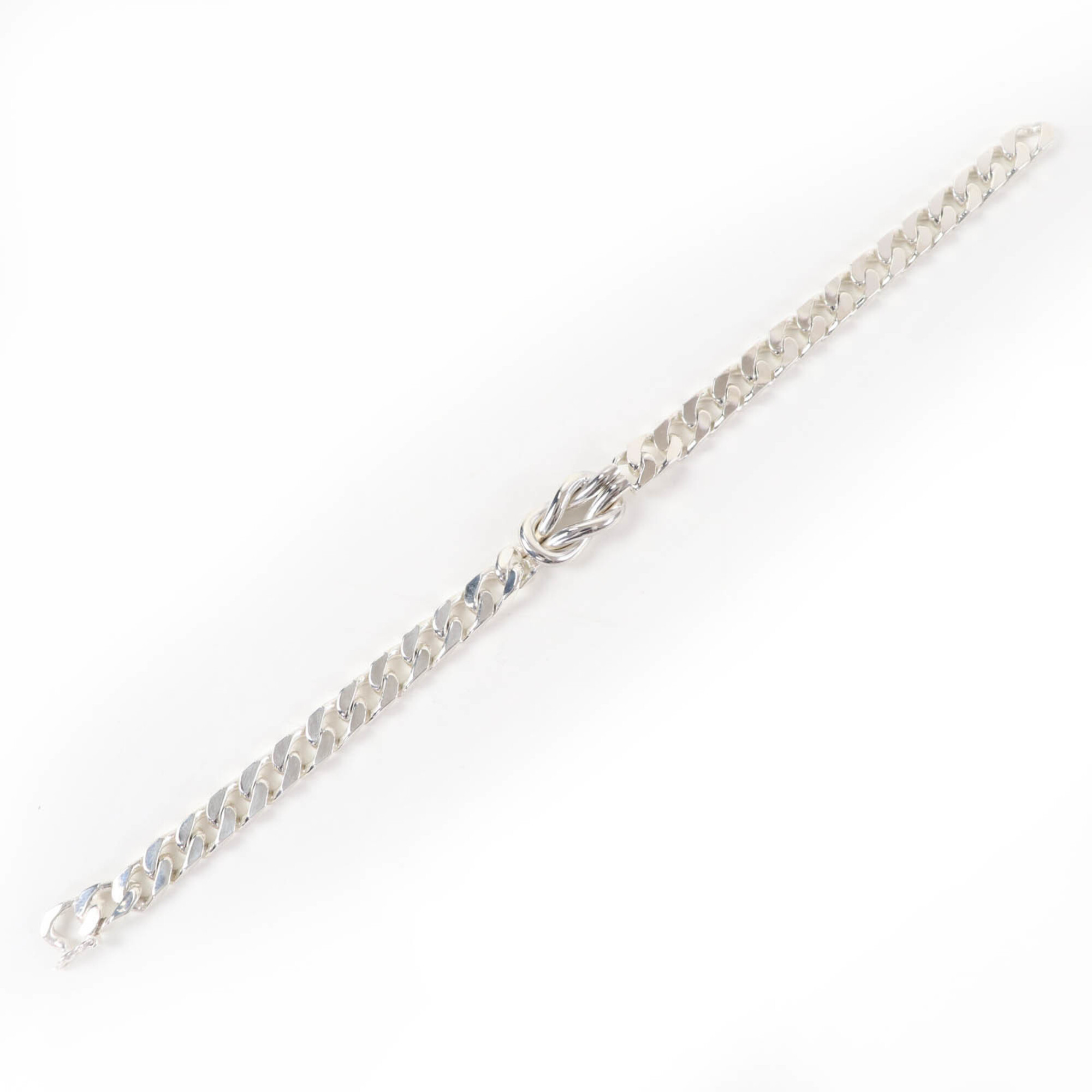 Tiffany Tiffany Vintage 925 Center Knot Bracelet RN0000797