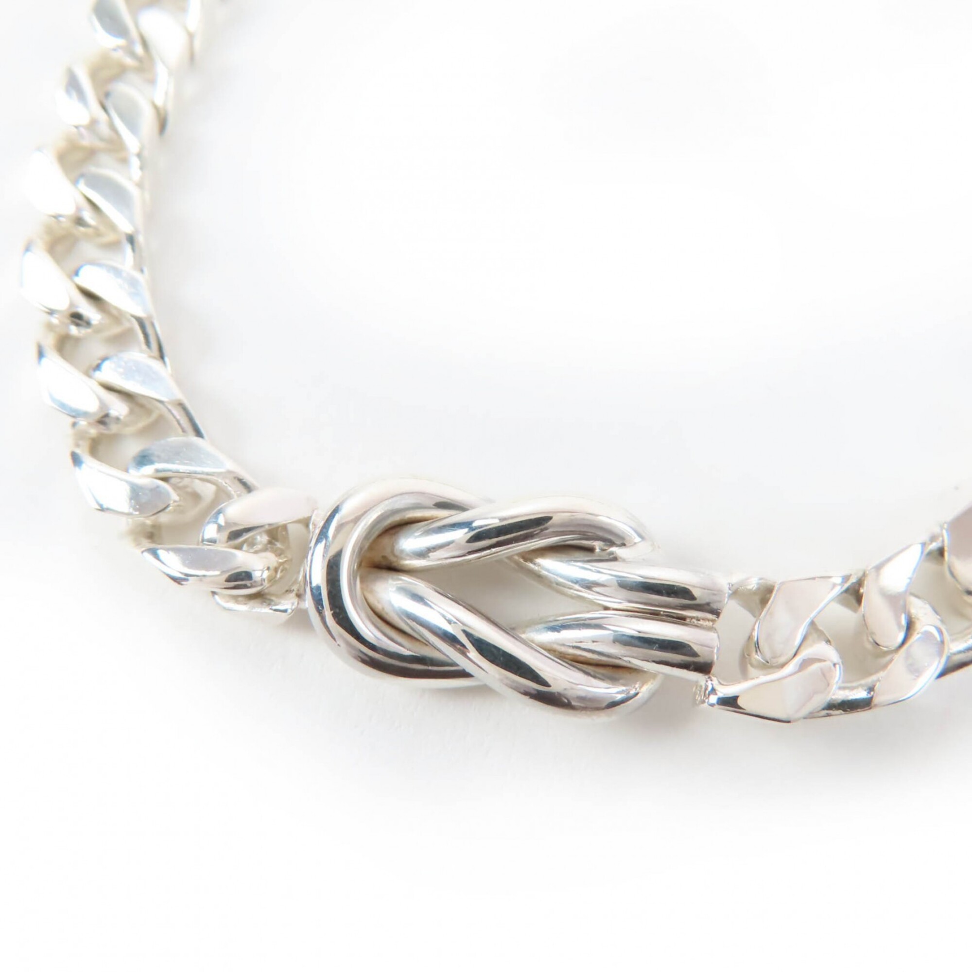 Tiffany Tiffany Vintage 925 Center Knot Bracelet RN0000797