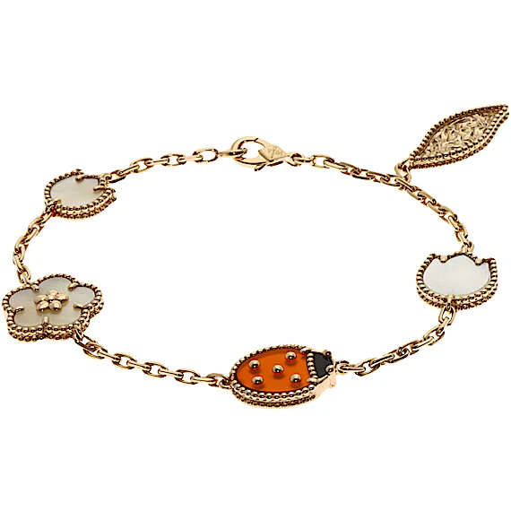 Van Cleef & Arpels Lucky Spring Onyx Carnelian Shell Bracelet RN0000865 Van Cleef & Arpels Lucky Spring Onyx Carnelian Shell Bracelet RN0000865