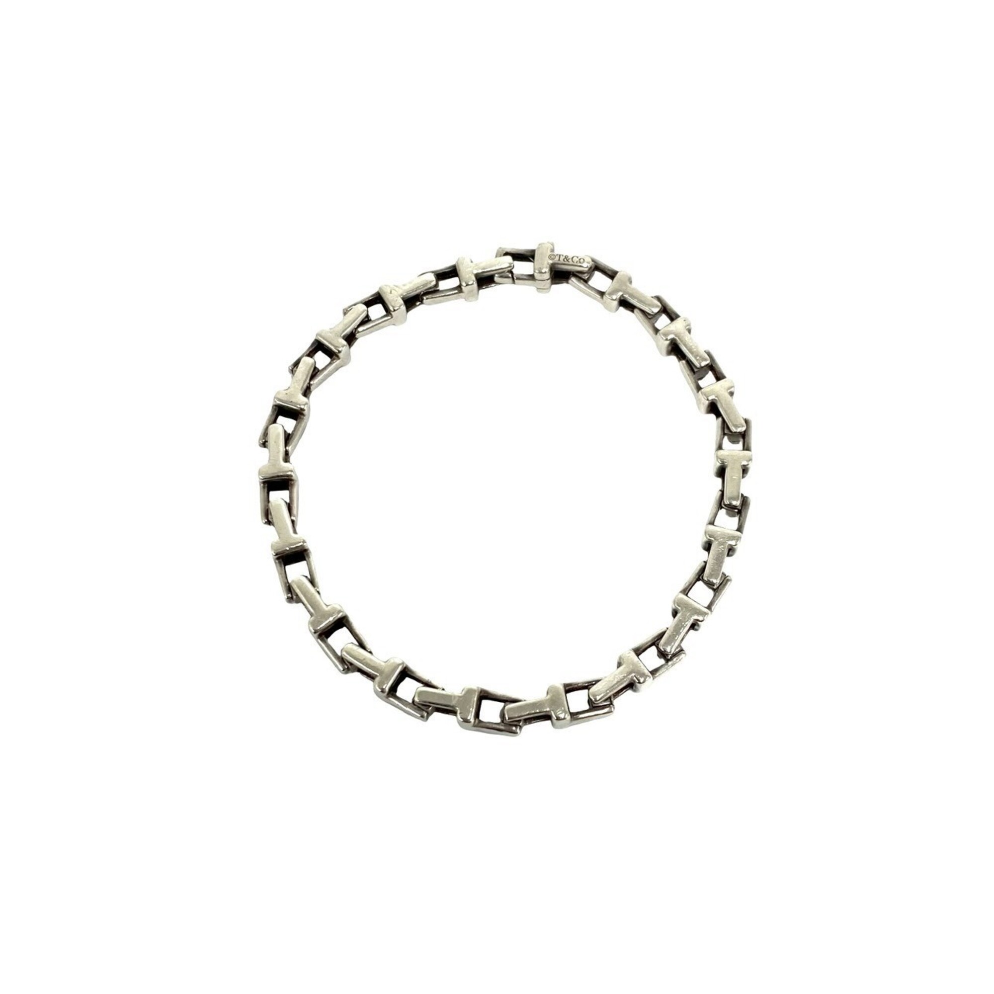Tiffany Tiffany T Narrow Bracelet RN0000975