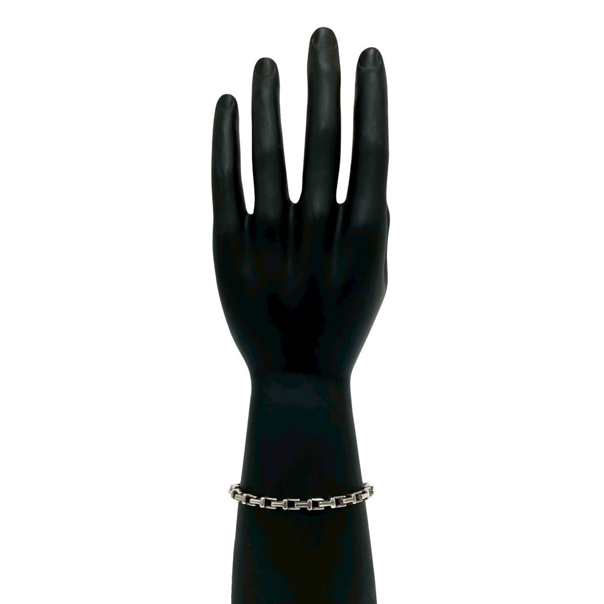 Tiffany Tiffany T Narrow Bracelet RN0000975