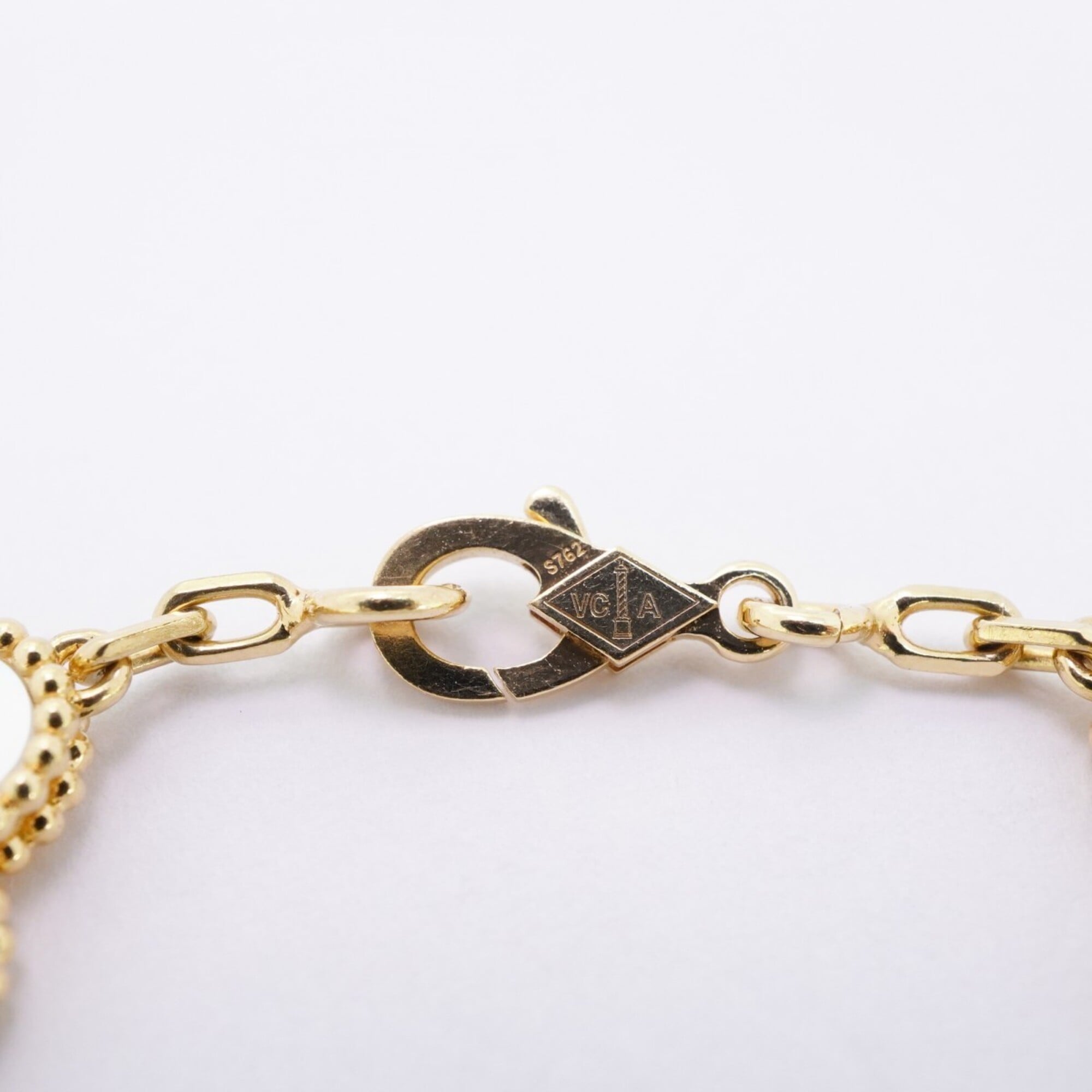 Van Cleef & Arpels Alhambra Bracelet RN0000981