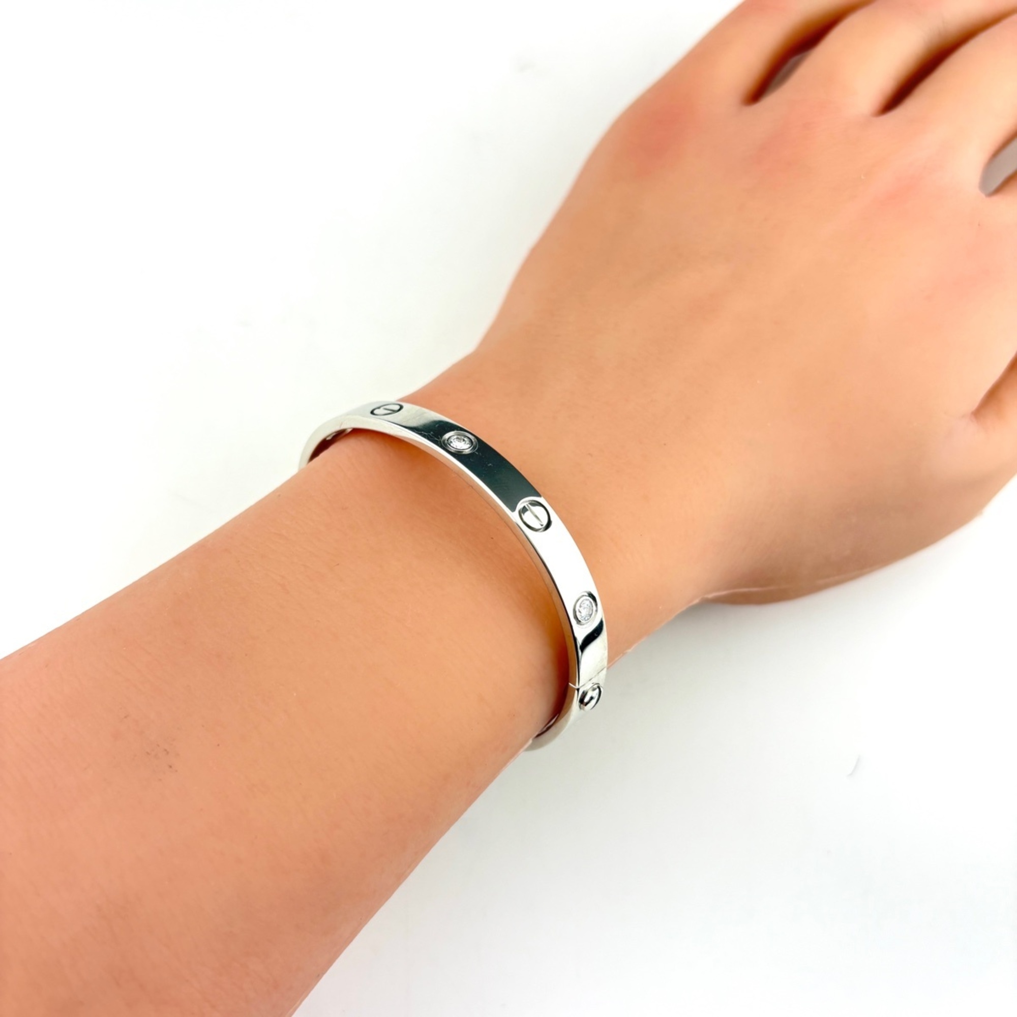 Cartier Love Bracelet RN0001030
