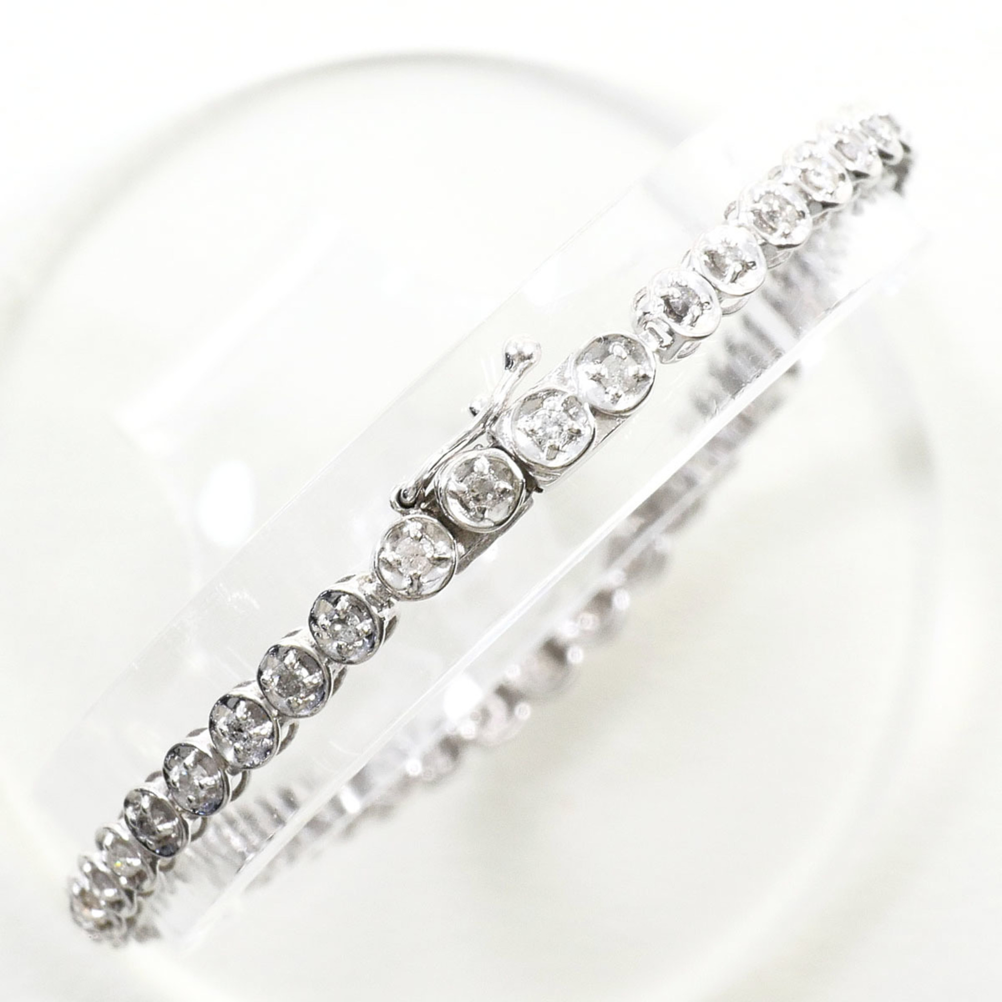 Unbranded 18K White Gold Diamond Bracelet RN0001245