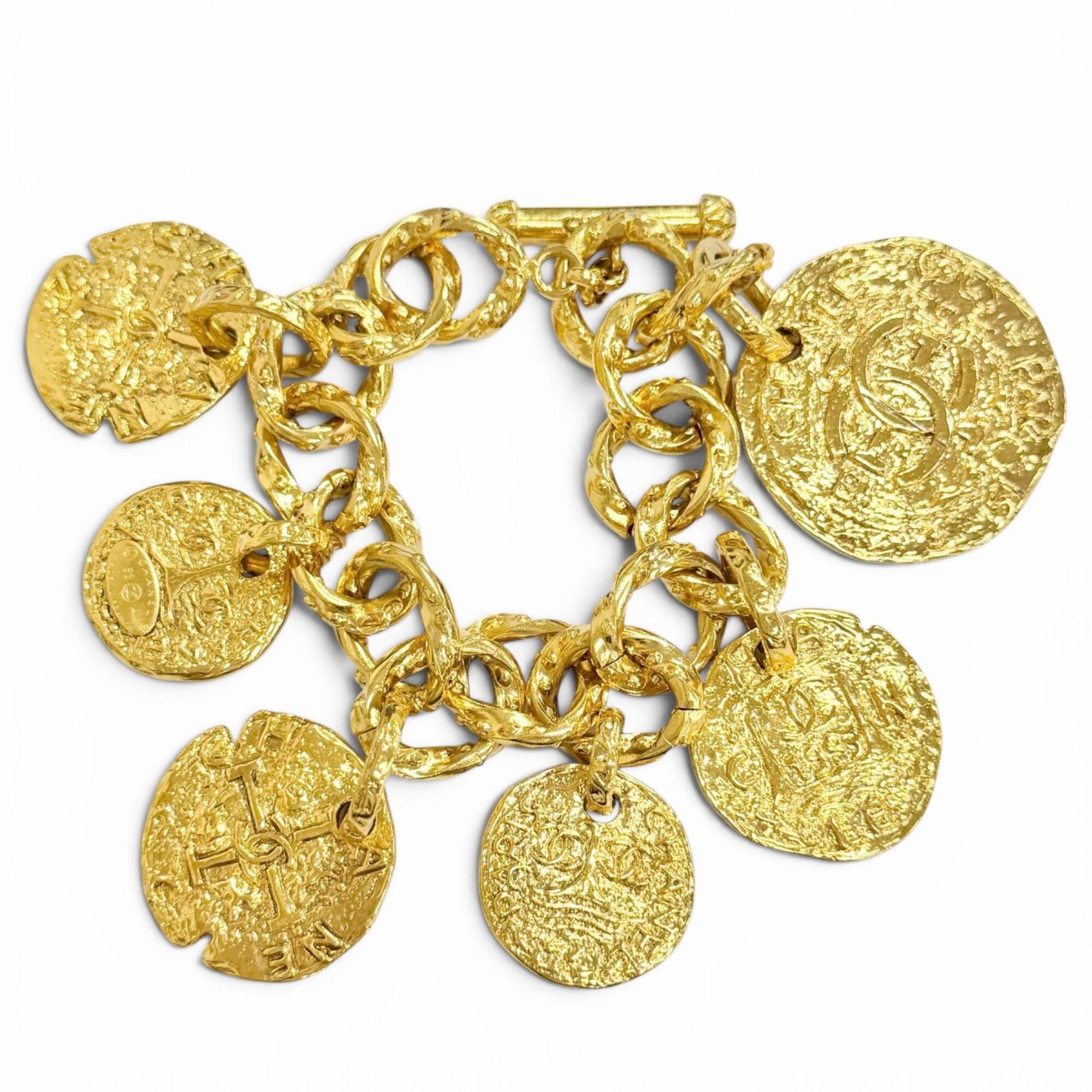 Chanel 93A Coco Mark Medal Chain Bracelet RN0001322