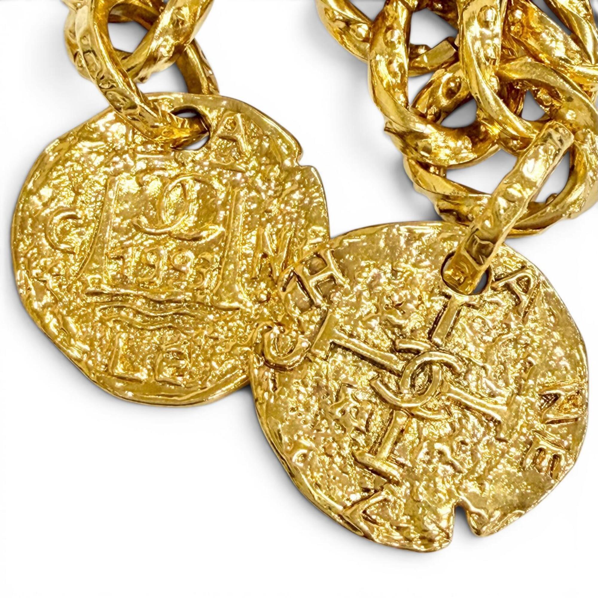Chanel 93A Coco Mark Medal Chain Bracelet RN0001322