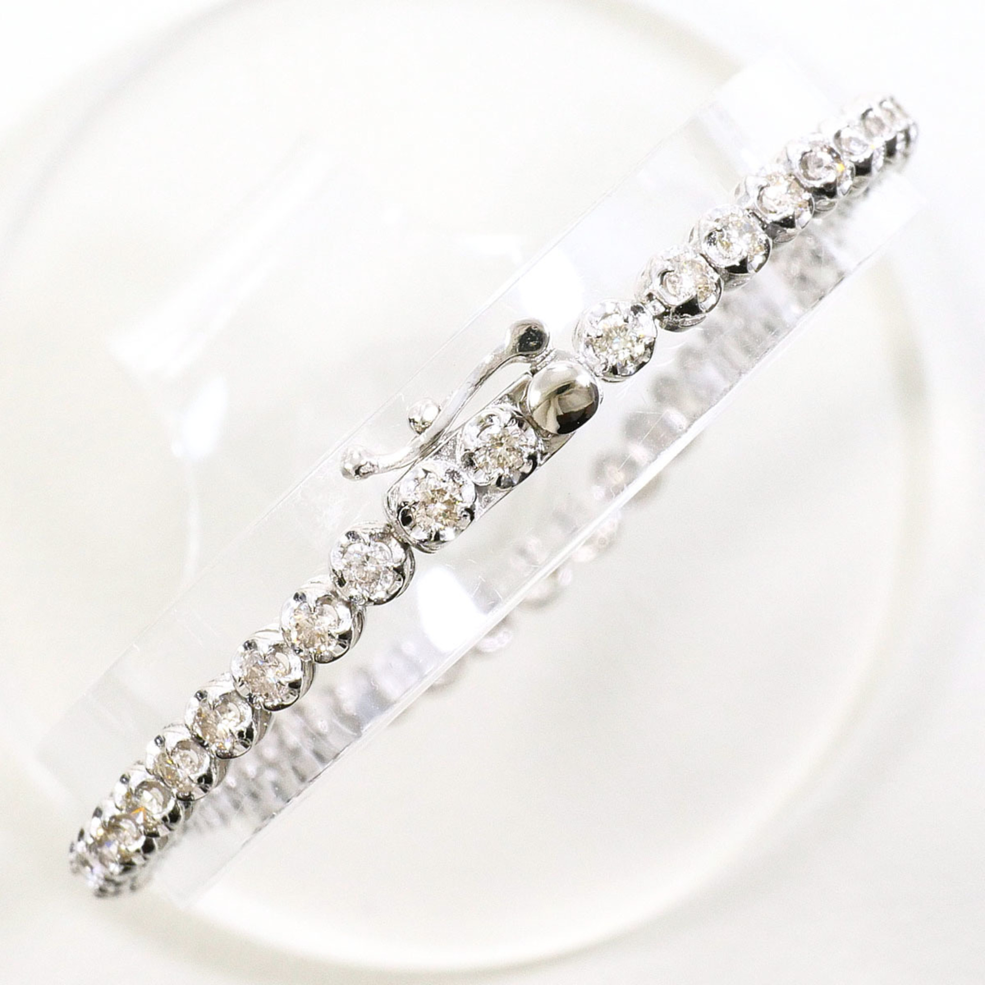 Unbranded PT900 Platinum Bracelet 2.00ct Diamonds RN0001374