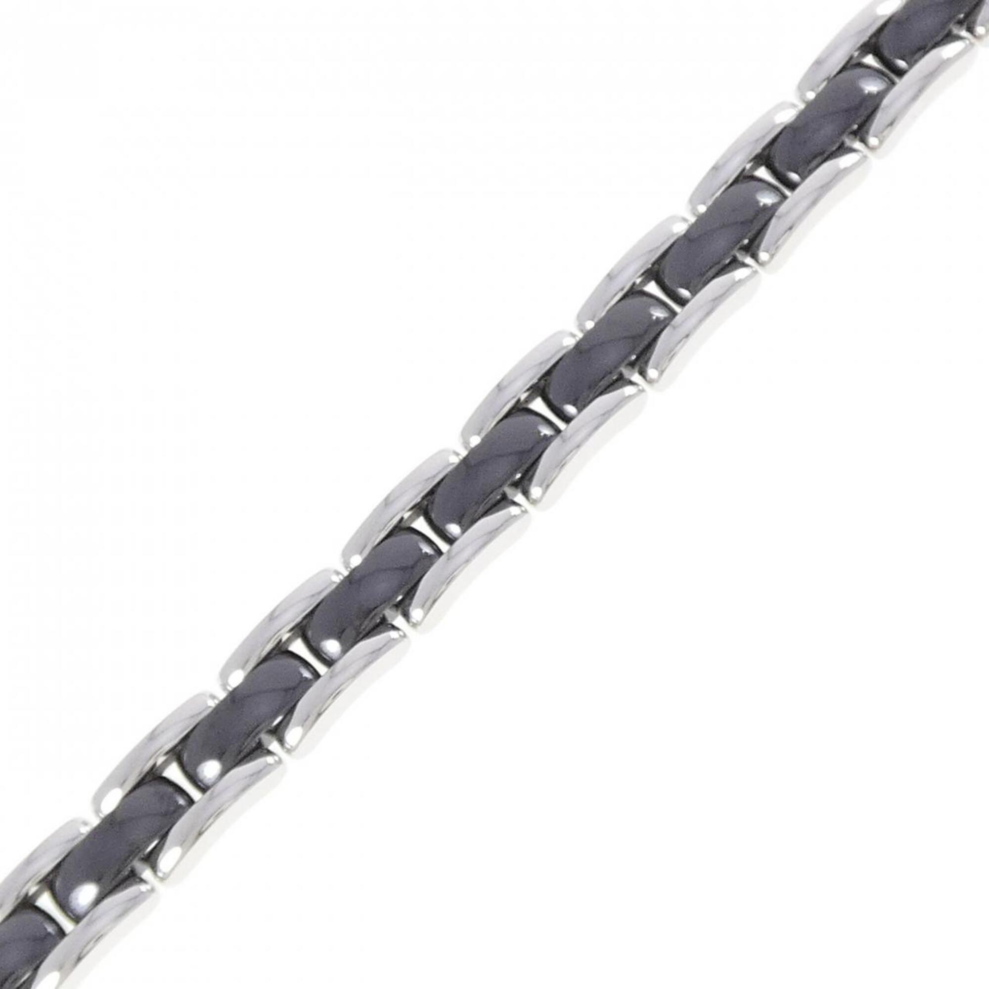Chanel Ultra Noir Bracelet RN0001401