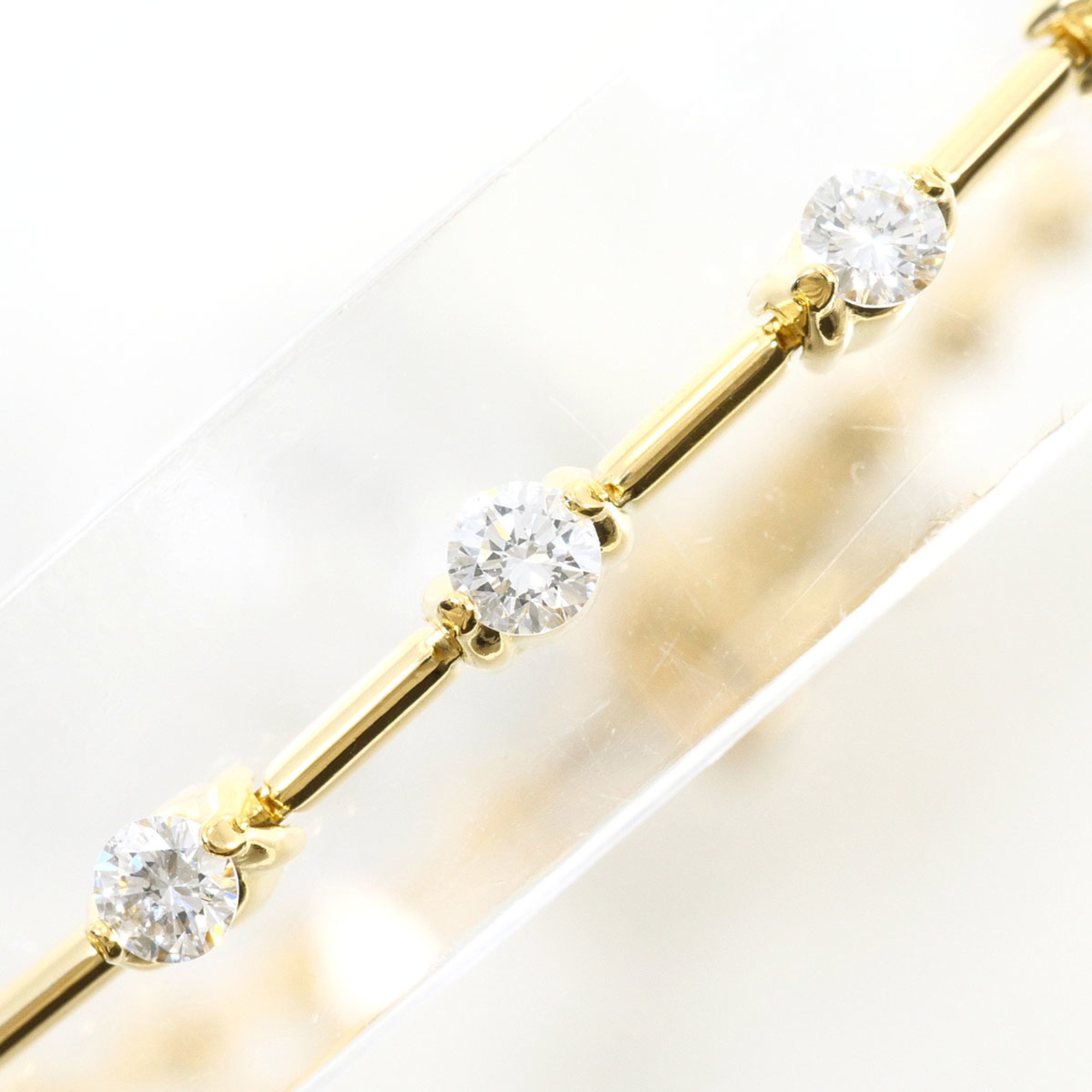 Unbranded 18K Yellow Gold Diamond Bracelet RN0001487