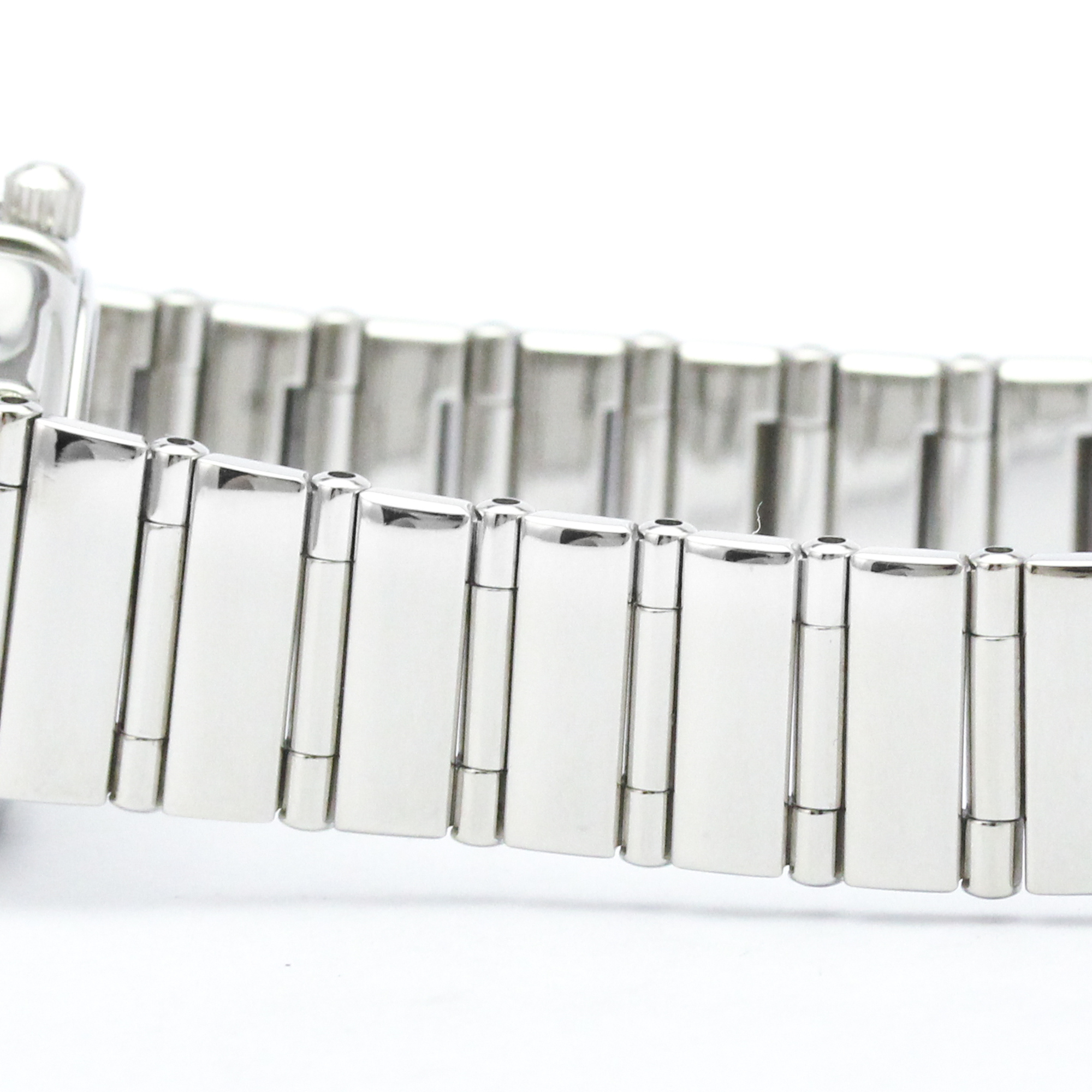 Omega Constellation 1566.66