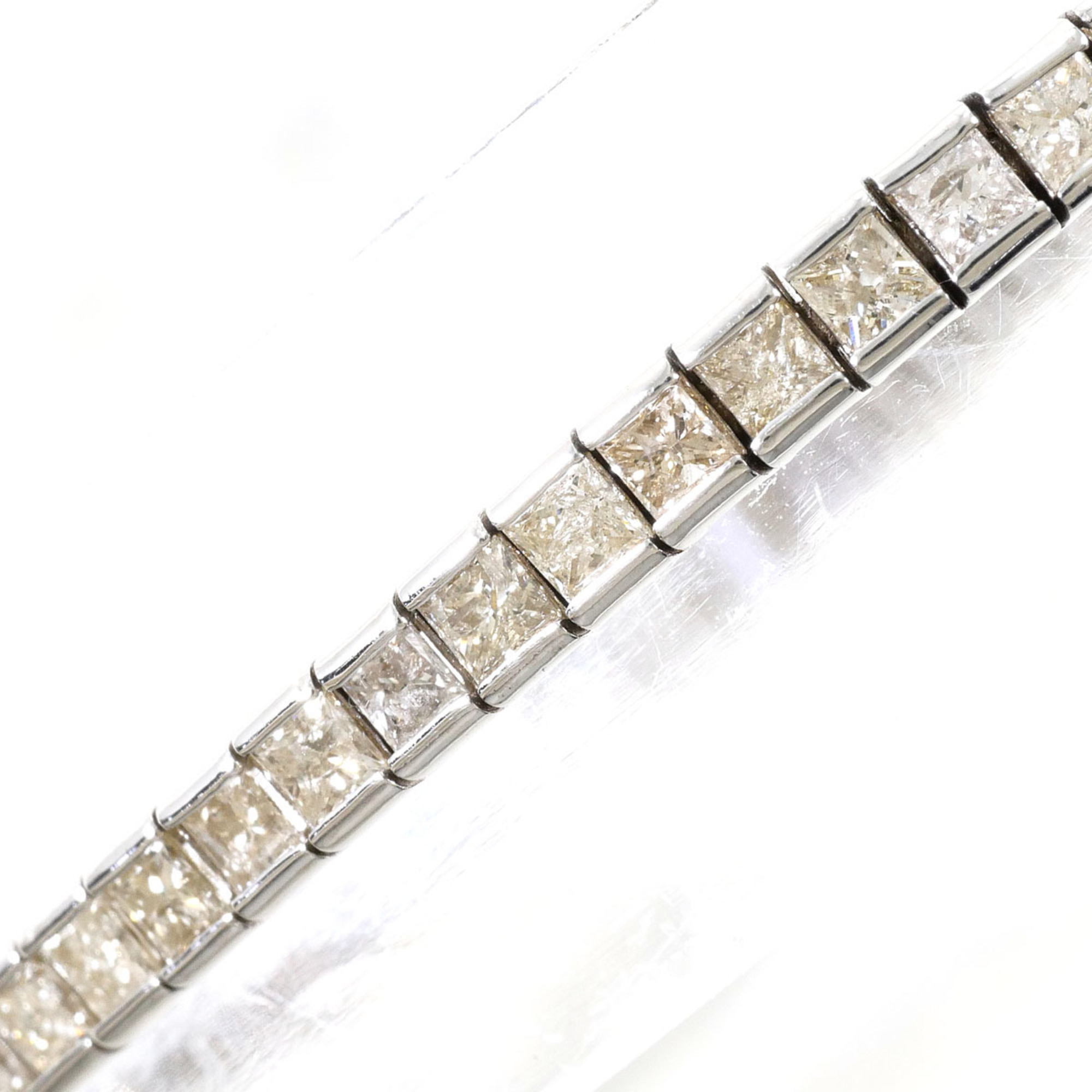 Unbranded 18K White Gold Diamond Bracelet RN0001579