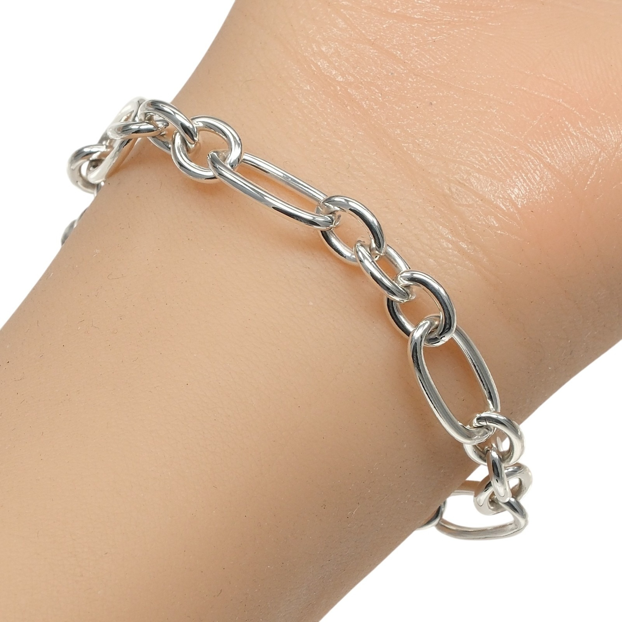 Tiffany Oval Chain Toggle Bracelet RN0001641