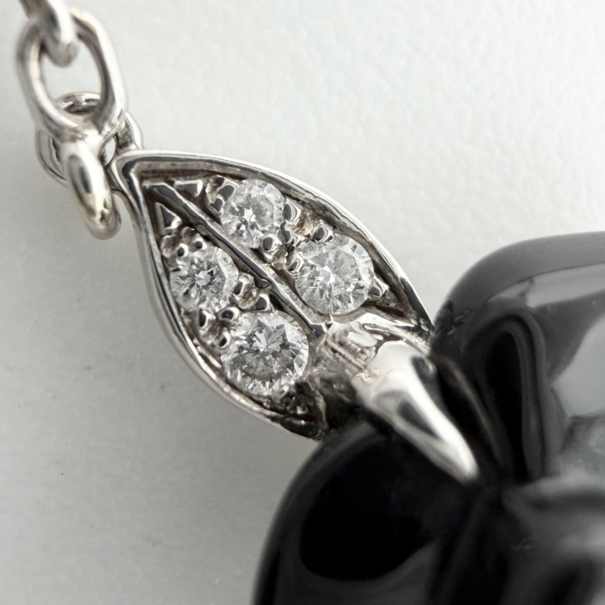 Chanel Camellia Collection RN0001870