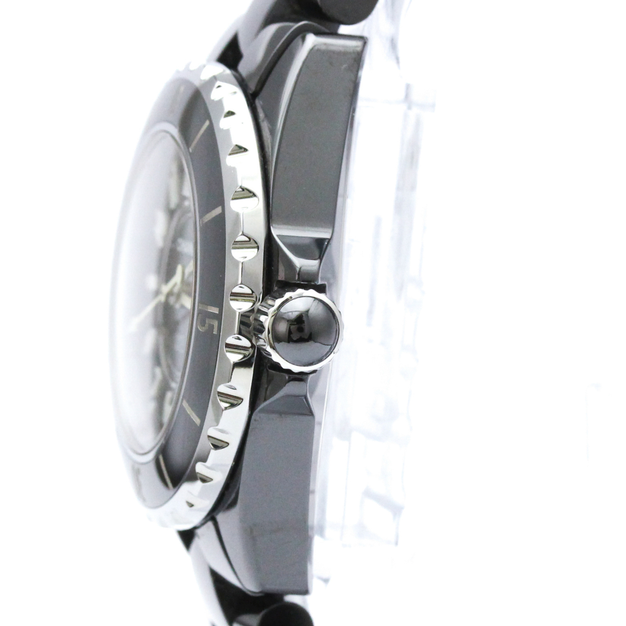 Chanel J12 H0682