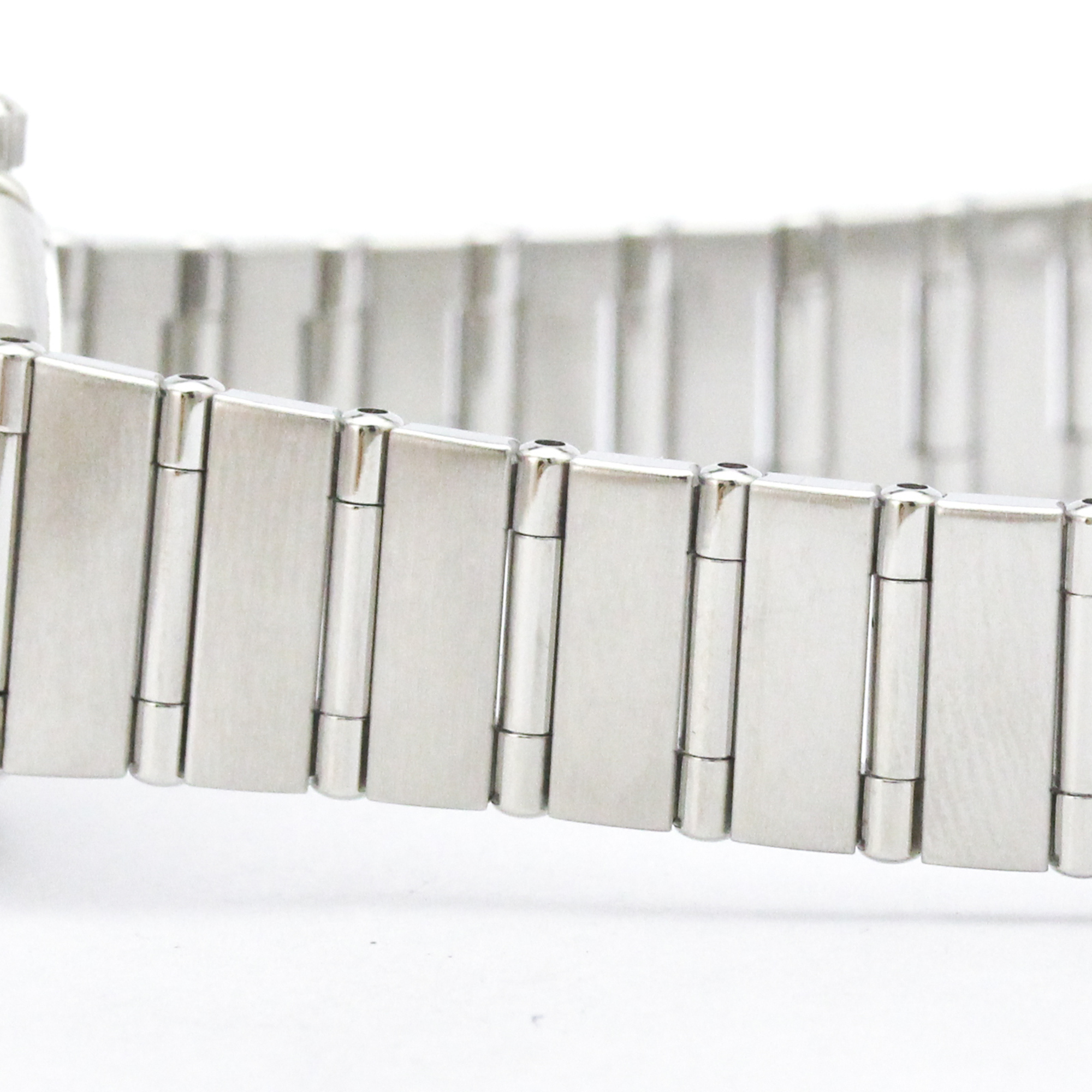 Omega Constellation 1567.89