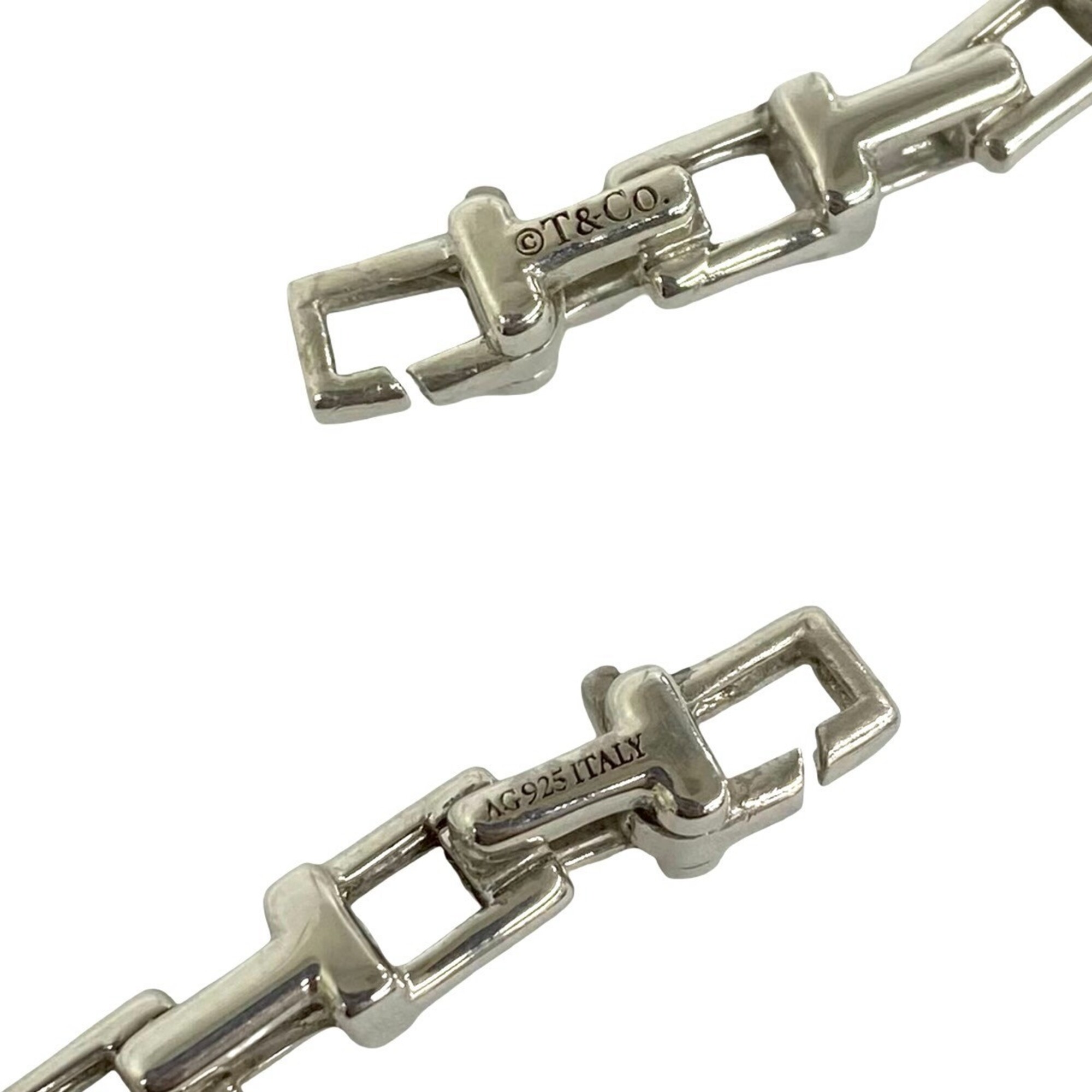 Tiffany Tiffany T Narrow Bracelet RN0001926