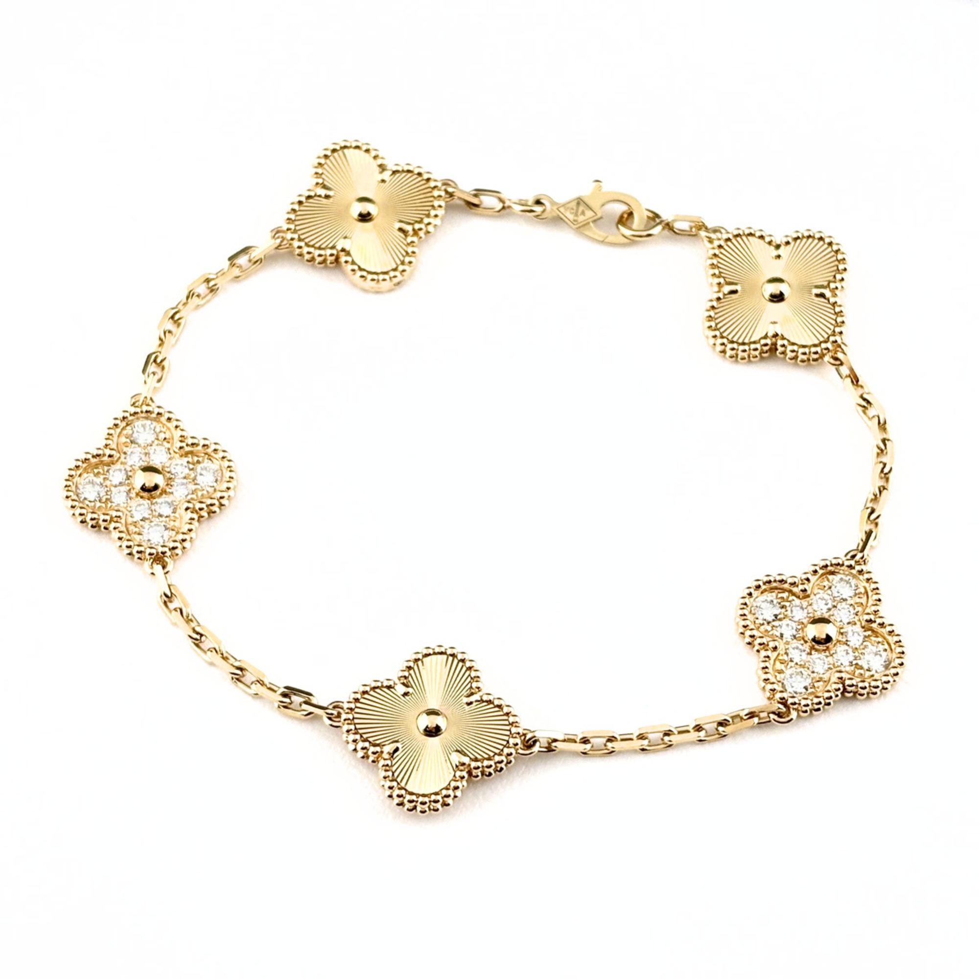 Van Cleef & Arpels Vintage Alhambra Bracelet RN0002069