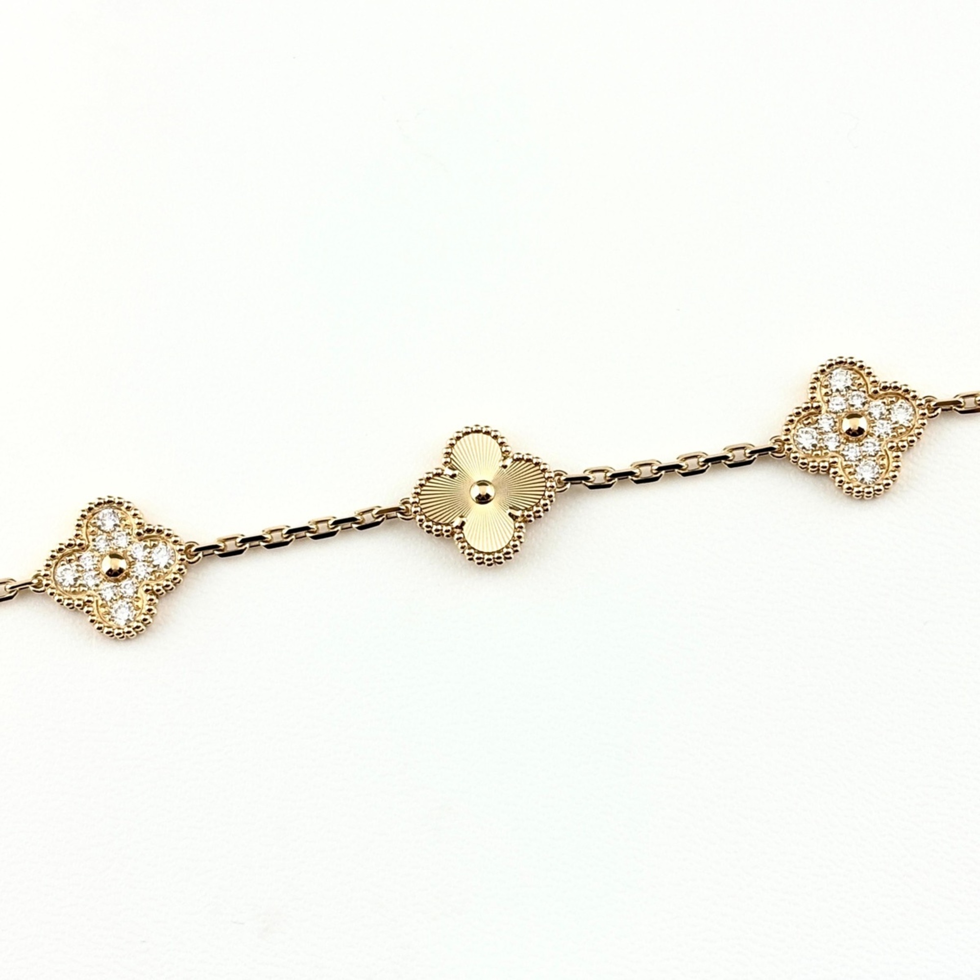 Van Cleef & Arpels Vintage Alhambra Bracelet RN0002069