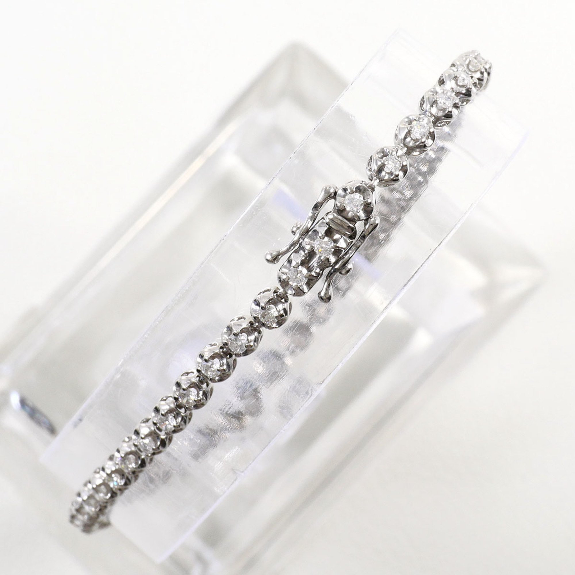 Unbranded 14K WG White Gold Diamond Bracelet RN0002116