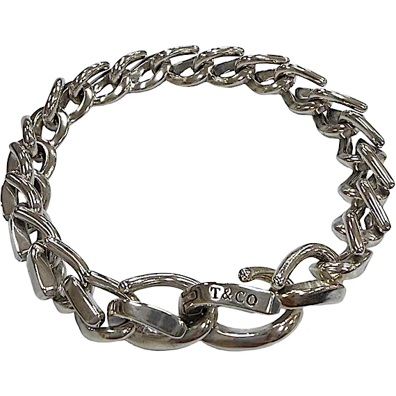 Tiffany Tiffany Forge High Polish Medium RN0002435 Tiffany Tiffany Forge High Polish Medium RN0002435