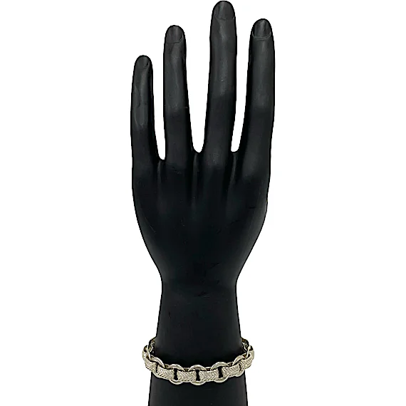 Hermès Vintage Leaf Bracelet RN0002443 Hermès Vintage Leaf Bracelet RN0002443