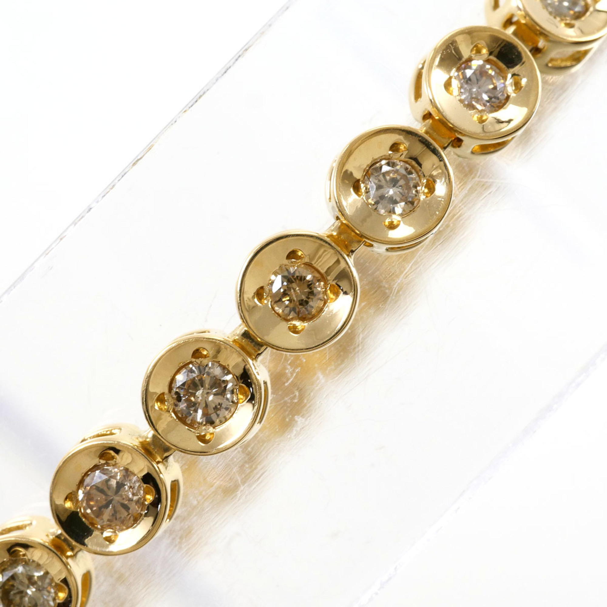 Unbranded 18K Yellow Gold Diamond Bracelet RN0002553