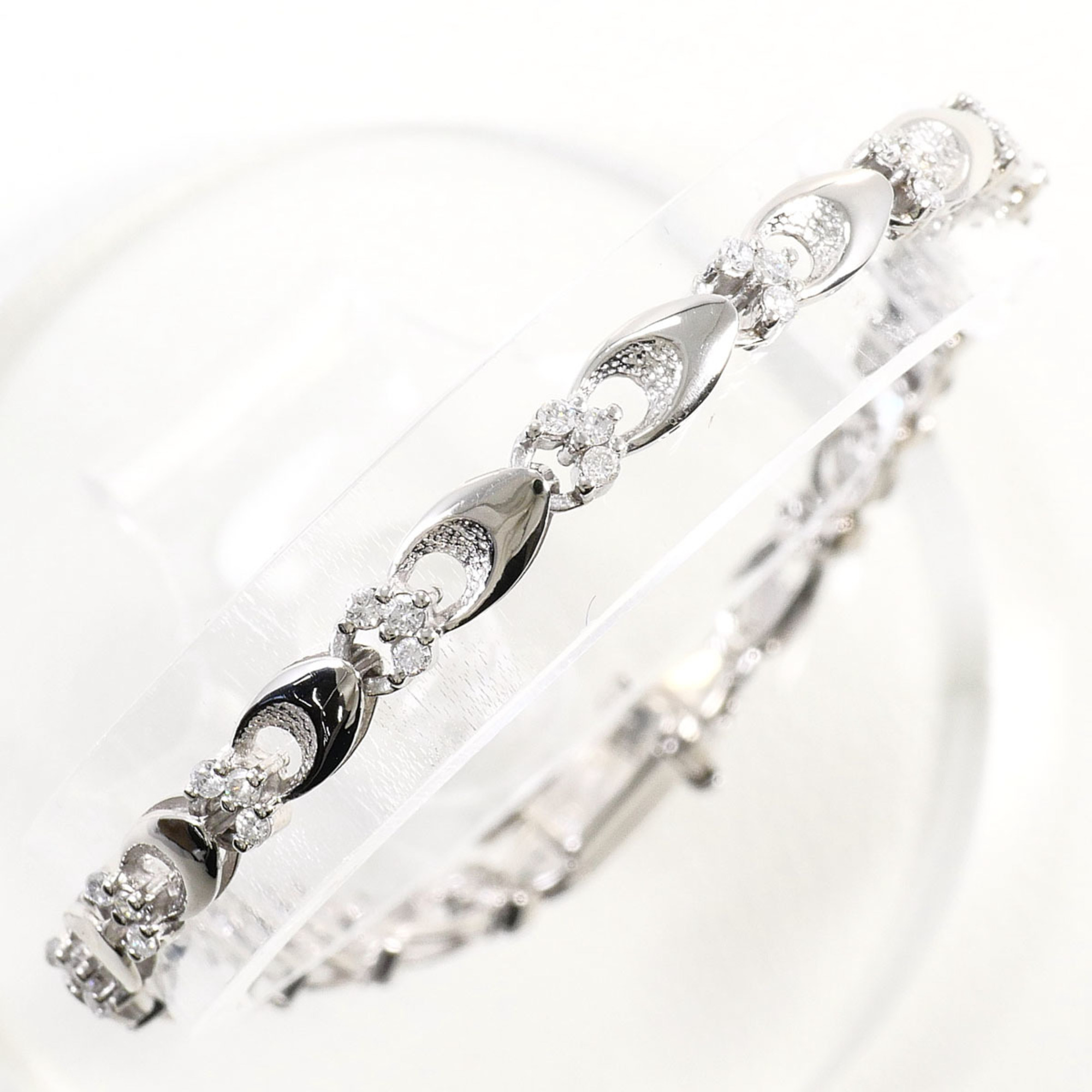 Unbranded PT850 Platinum Bracelet with 0.63ct Diamonds RN0002567