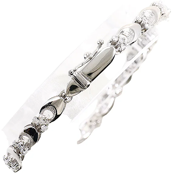 Unbranded PT850 Platinum Bracelet with 0.63ct Diamonds RN0002567 Unbranded PT850 Platinum Bracelet with 0.63ct Diamonds RN0002567