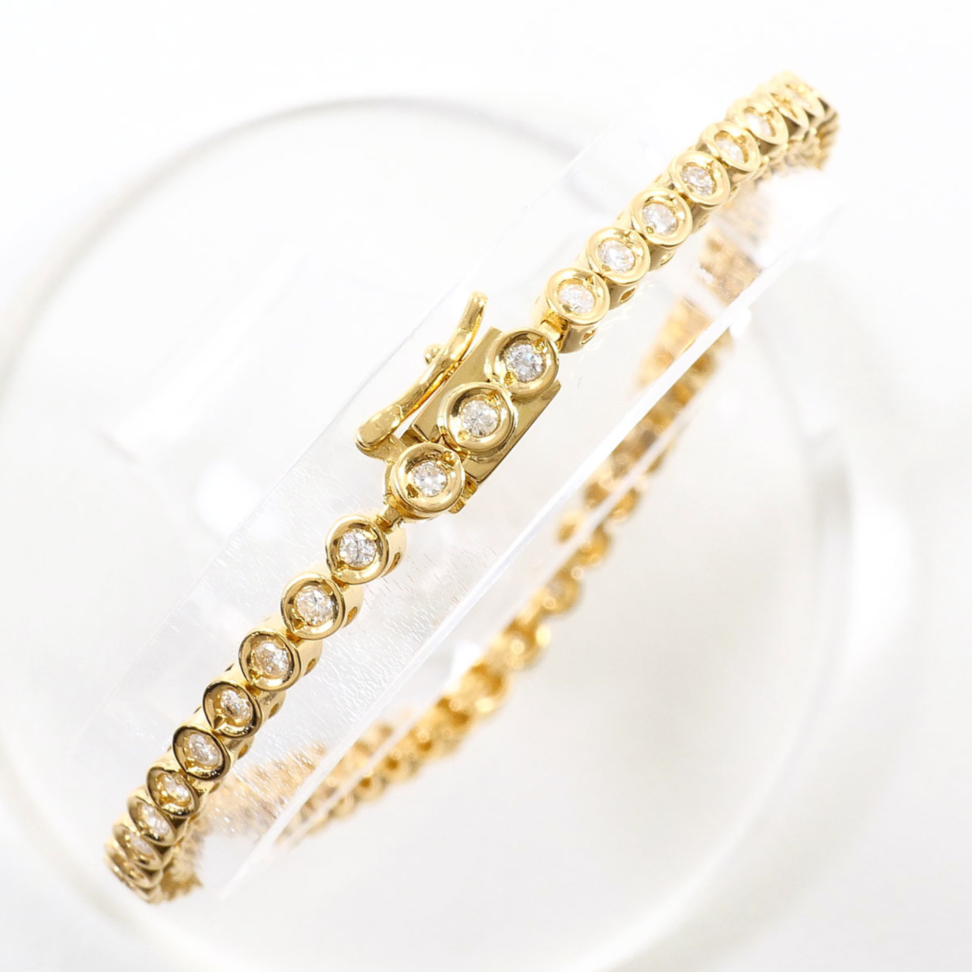 Unbranded 18K Yellow Gold Diamond Bracelet RN0002569