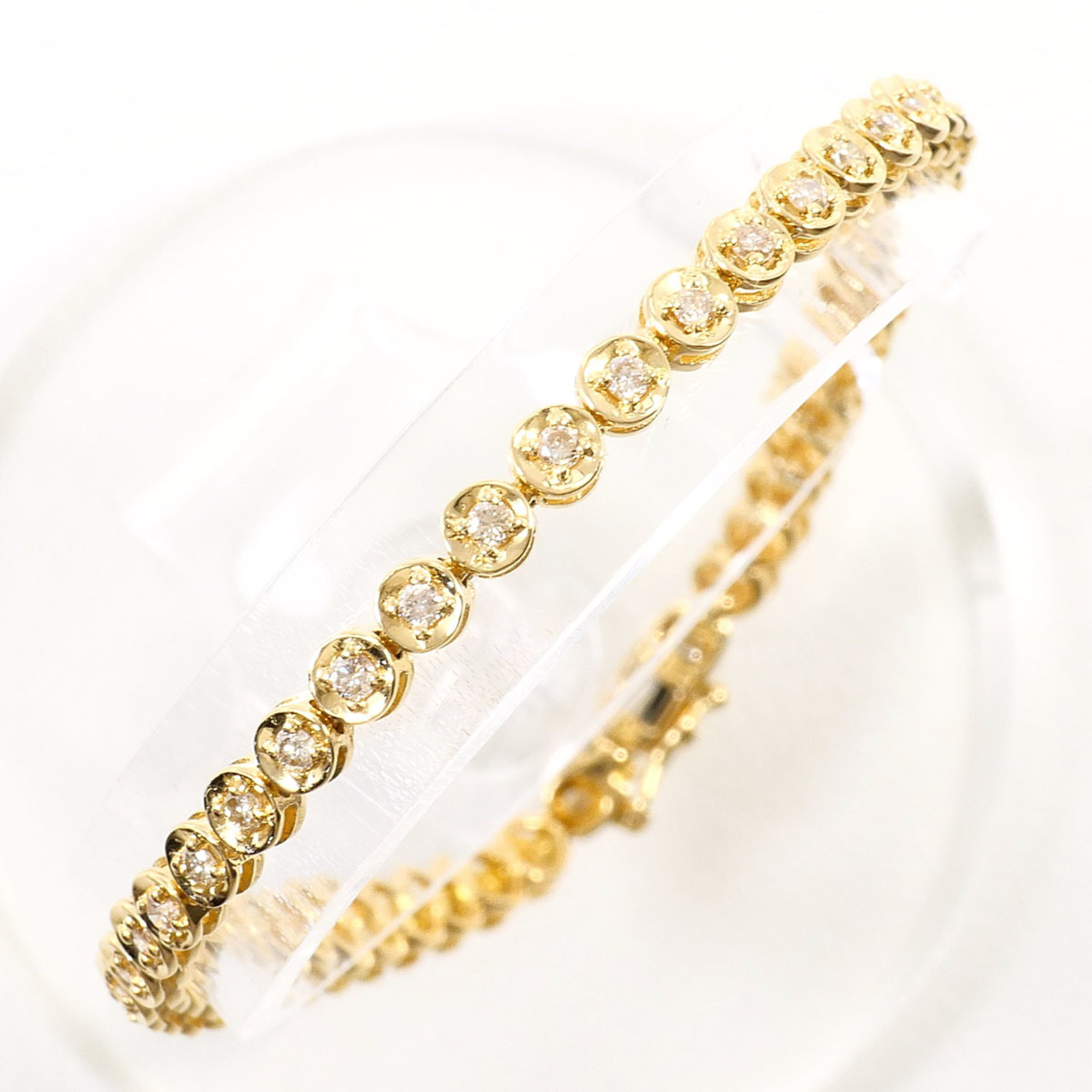 Unbranded 18K Yellow Gold Diamond Bracelet RN0002570